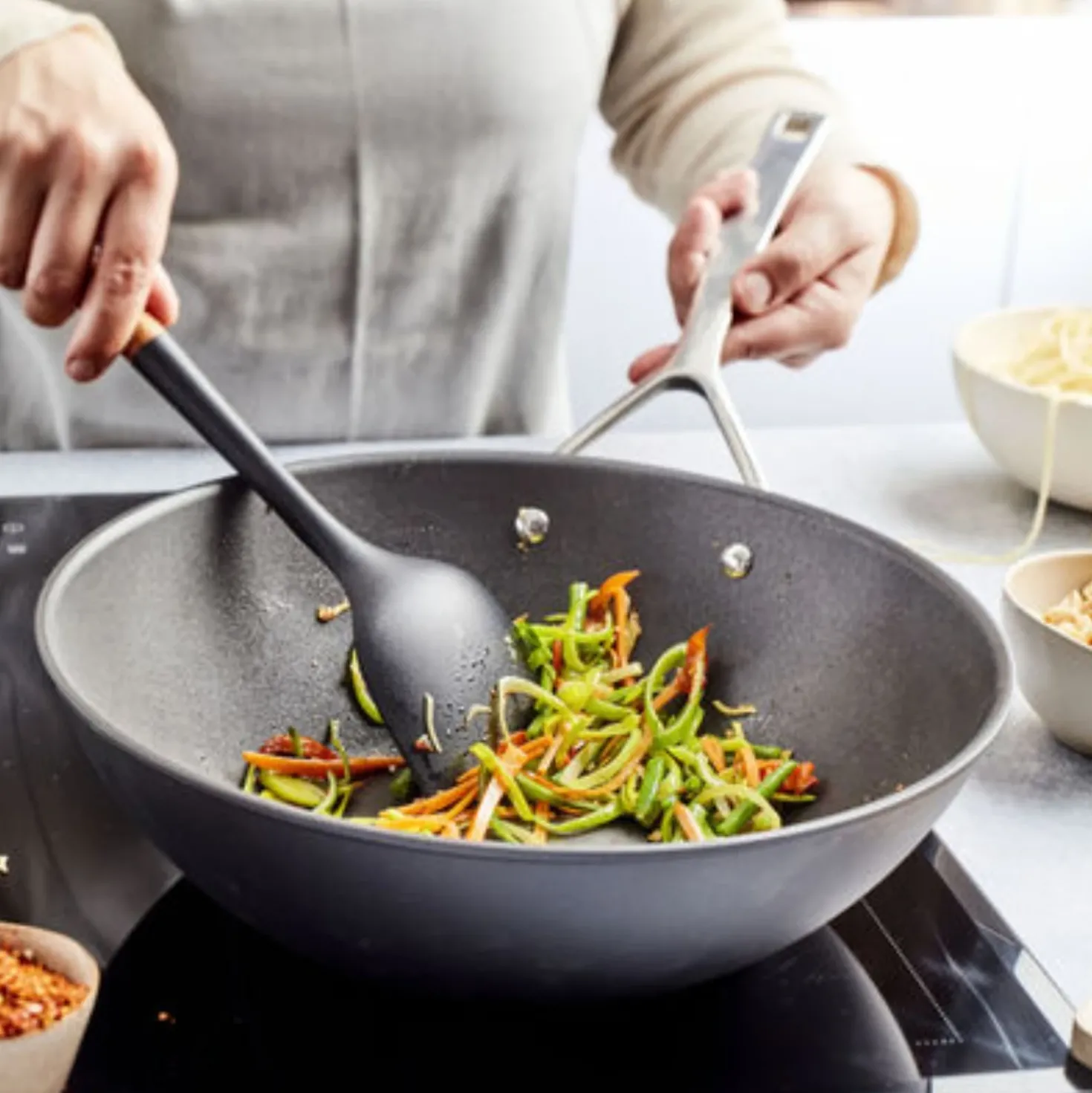 Demeyere Alu Pro 5 Ceraforce Wok 30 cm