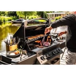 Forged BBQ Plancha Spatula Olijfhout