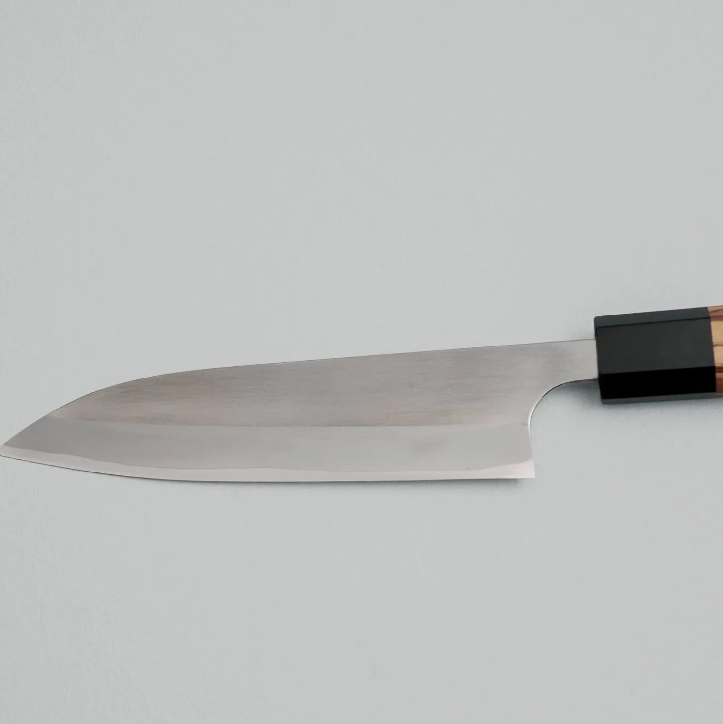 Gihei Kazahana HAP-40 Forged Olive Petty 15 cm