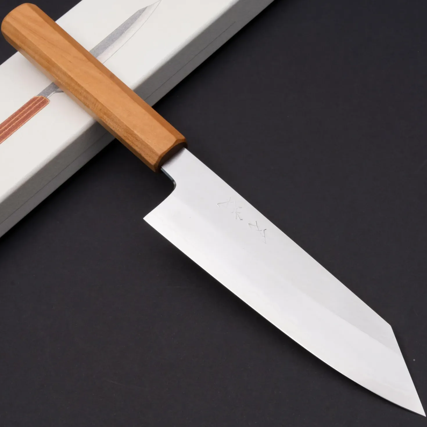 Hado Ginsan Cherry Santoku K-tip