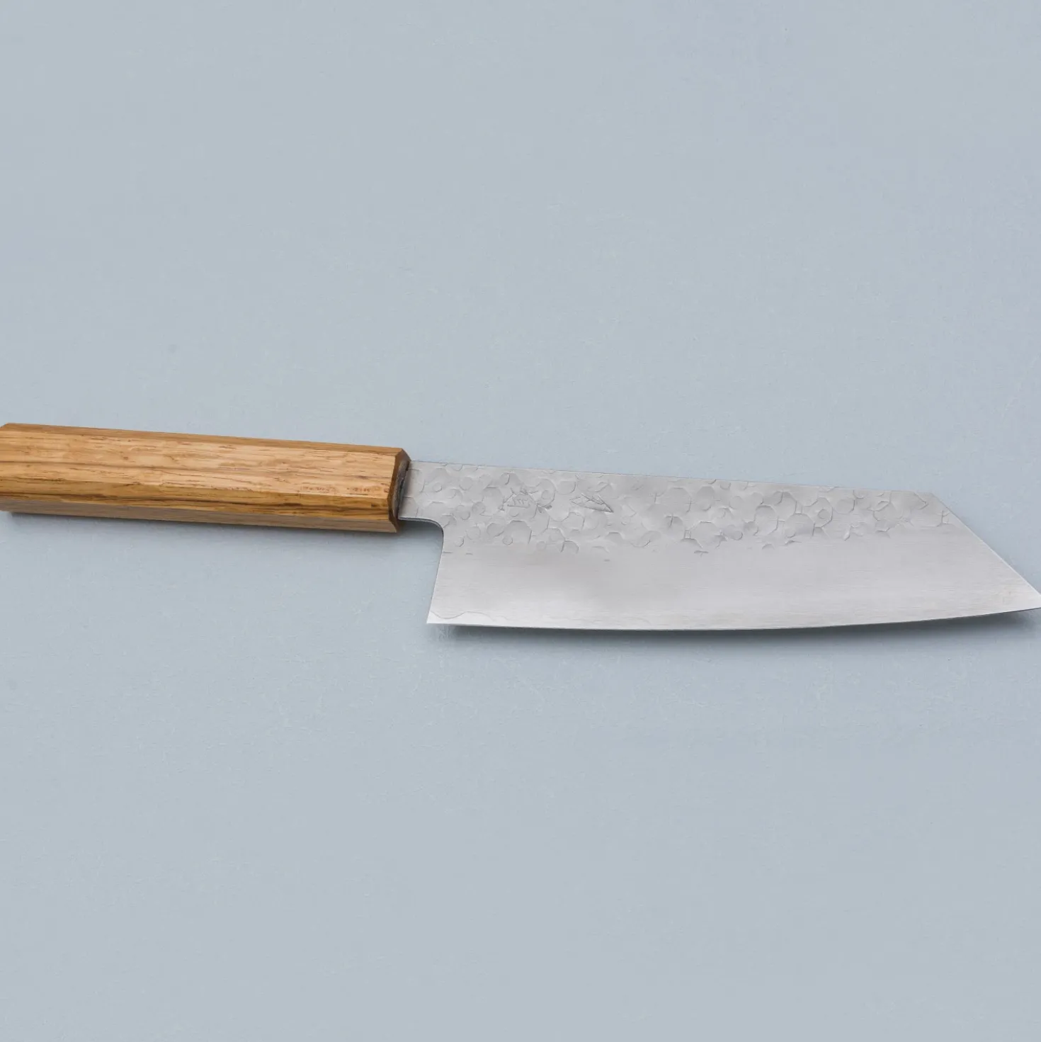 Hado Shiosai SG2 Oak Kiritsuke Bunka 18 cm