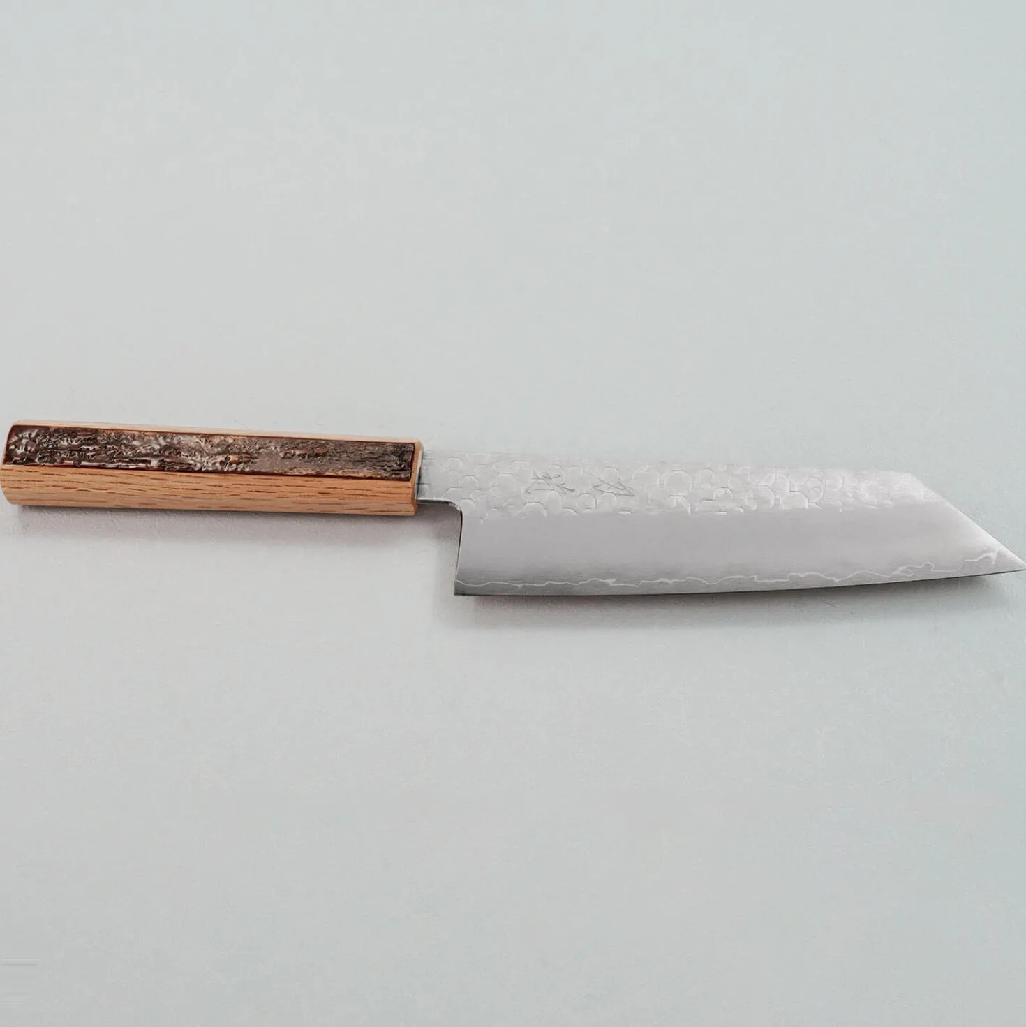 Hado Shiosai SG2 Urushi Cherry Bark Kiritsuke Bunka 18 cm