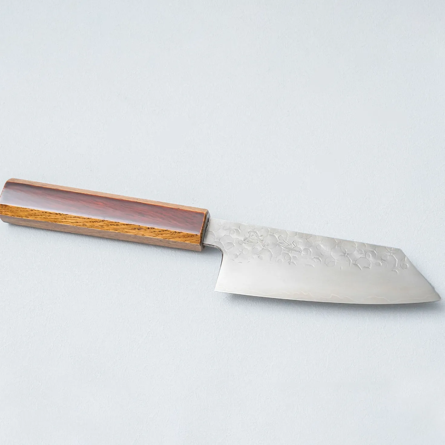 Hado Shiosai SG2 Urushi Oak Kiritsuke Ko-Bunka 13.5 cm