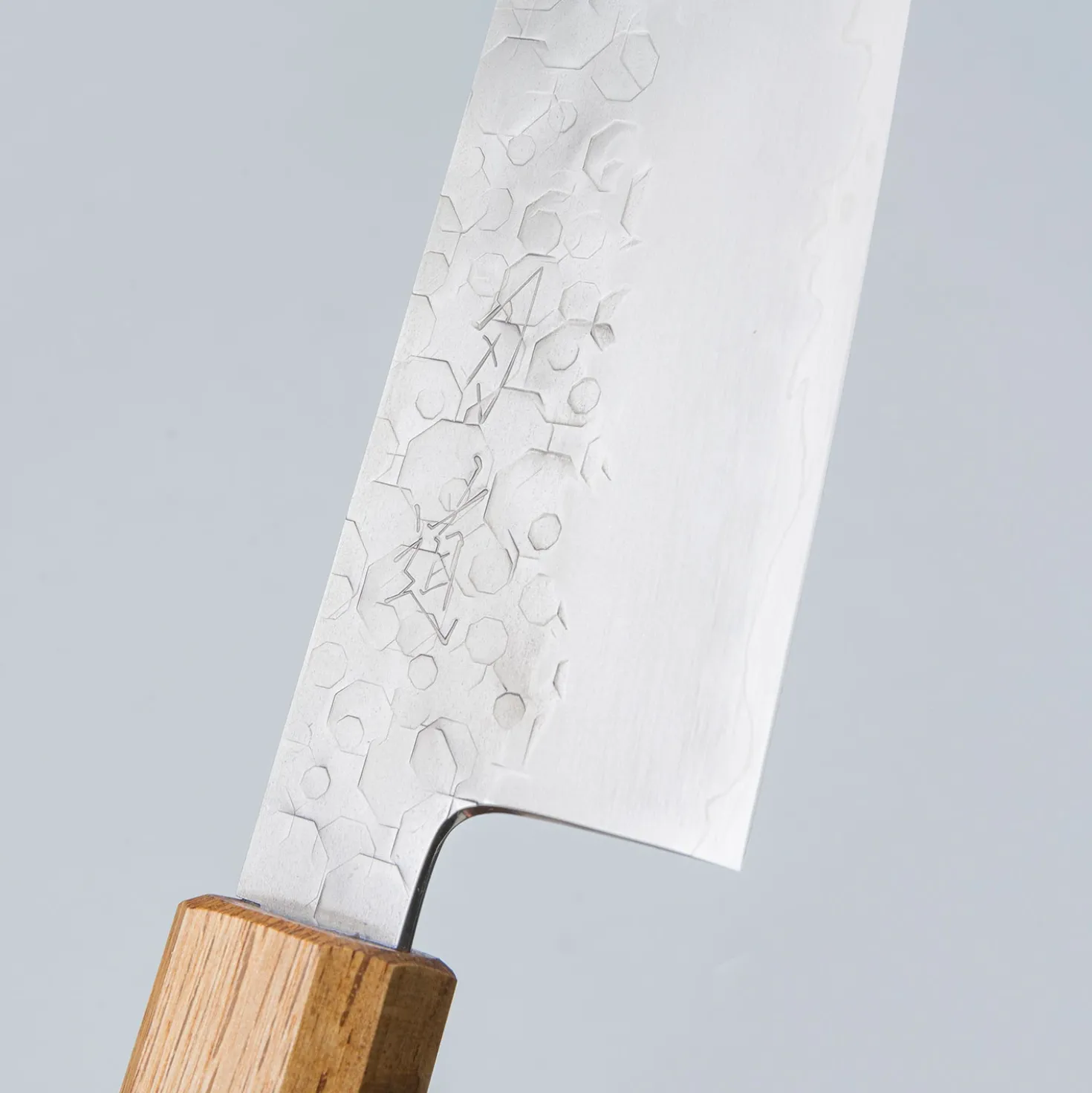 Hado Shiosia SG2 Oak Kiritsuke Ko-Bunka 13.5 cm
