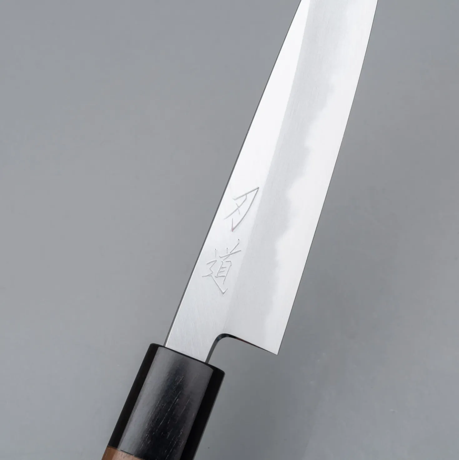 Hado Shiro Petty