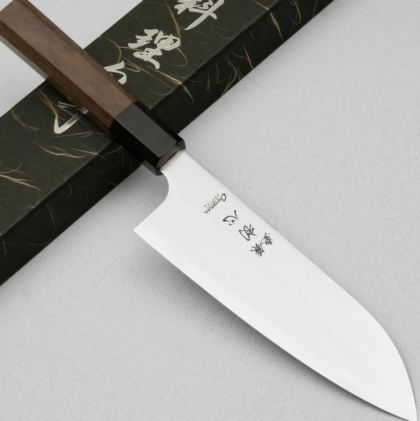 Hatsukokoro Chromax Santoku 18 cm