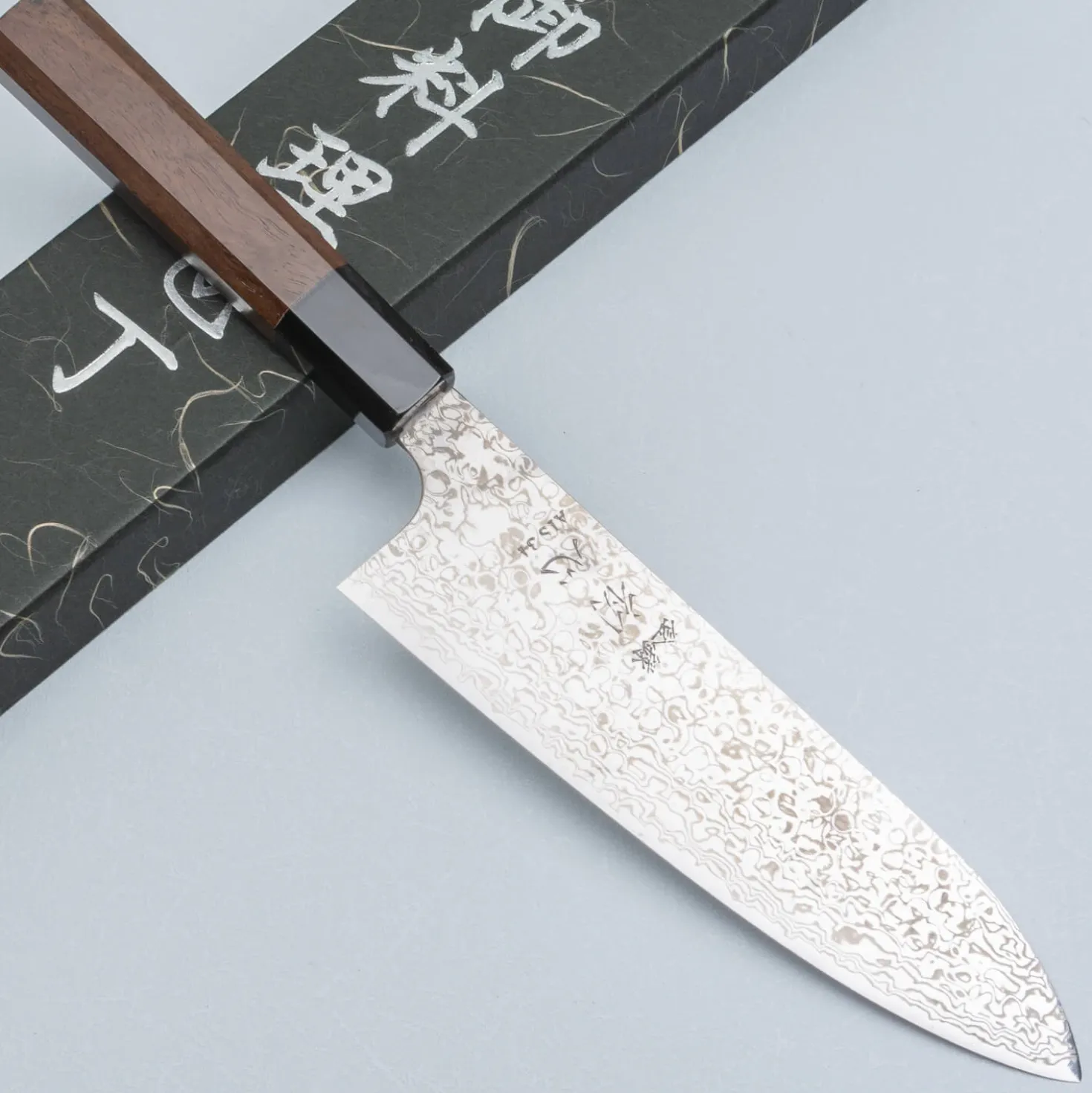 Hatsukokoro Ginga 34 Nickel Damast Santoku 18 cm