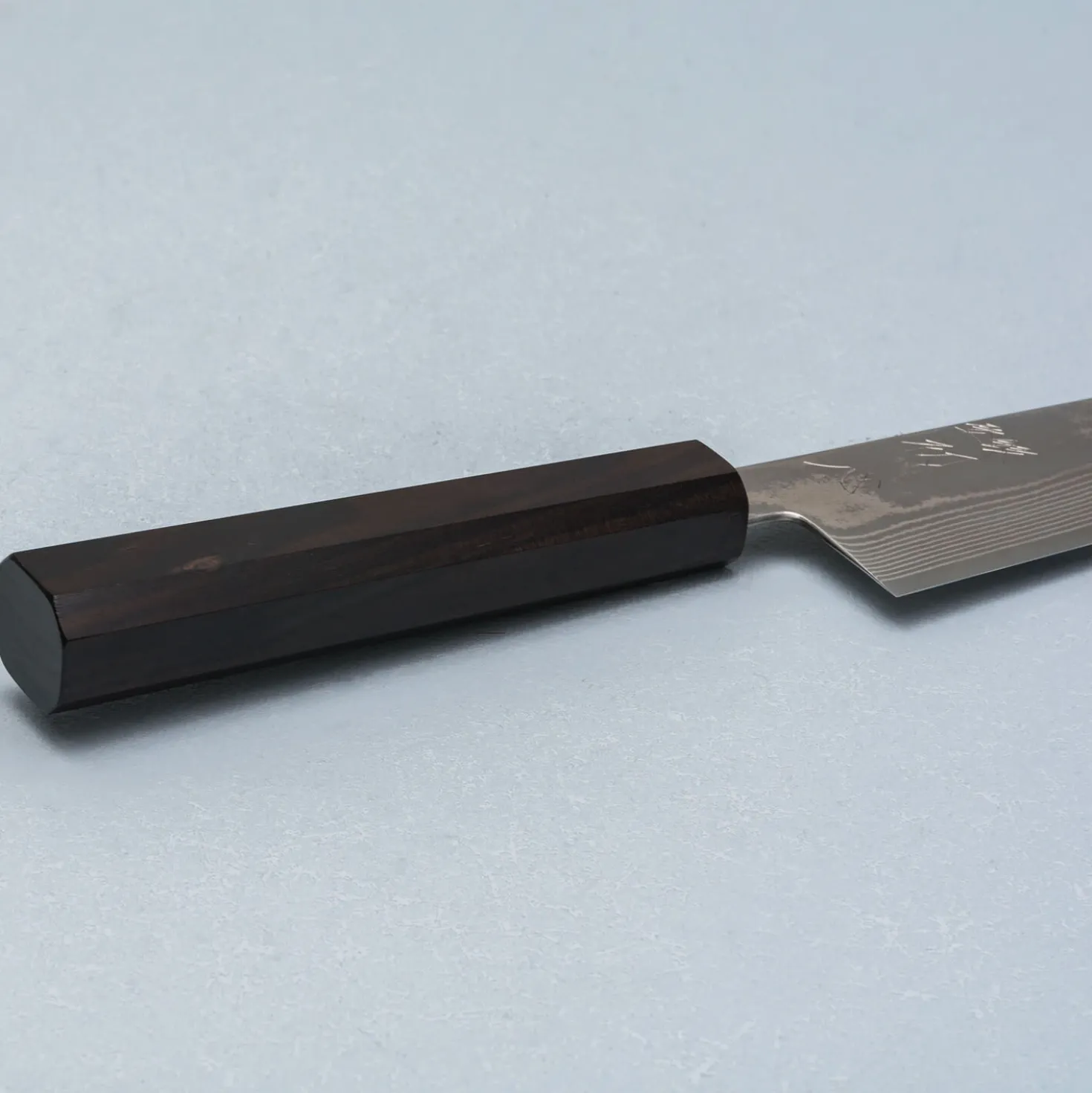 Hatsukokoro Ginsou Ginsan Nickel Damast Bunka 18 cm