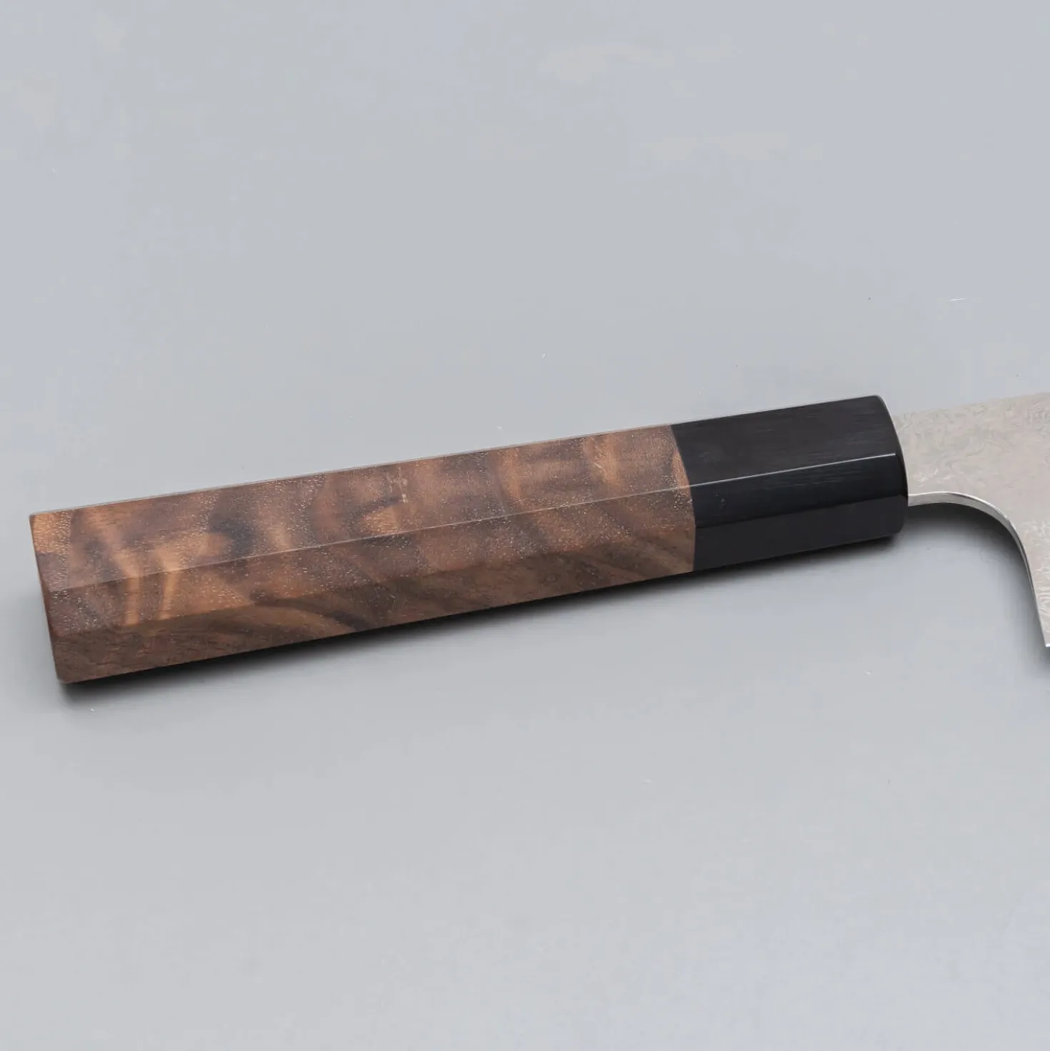Hatsukokoro Ginyo Ginsan Damast Tsuchime Gyuto 21 cm