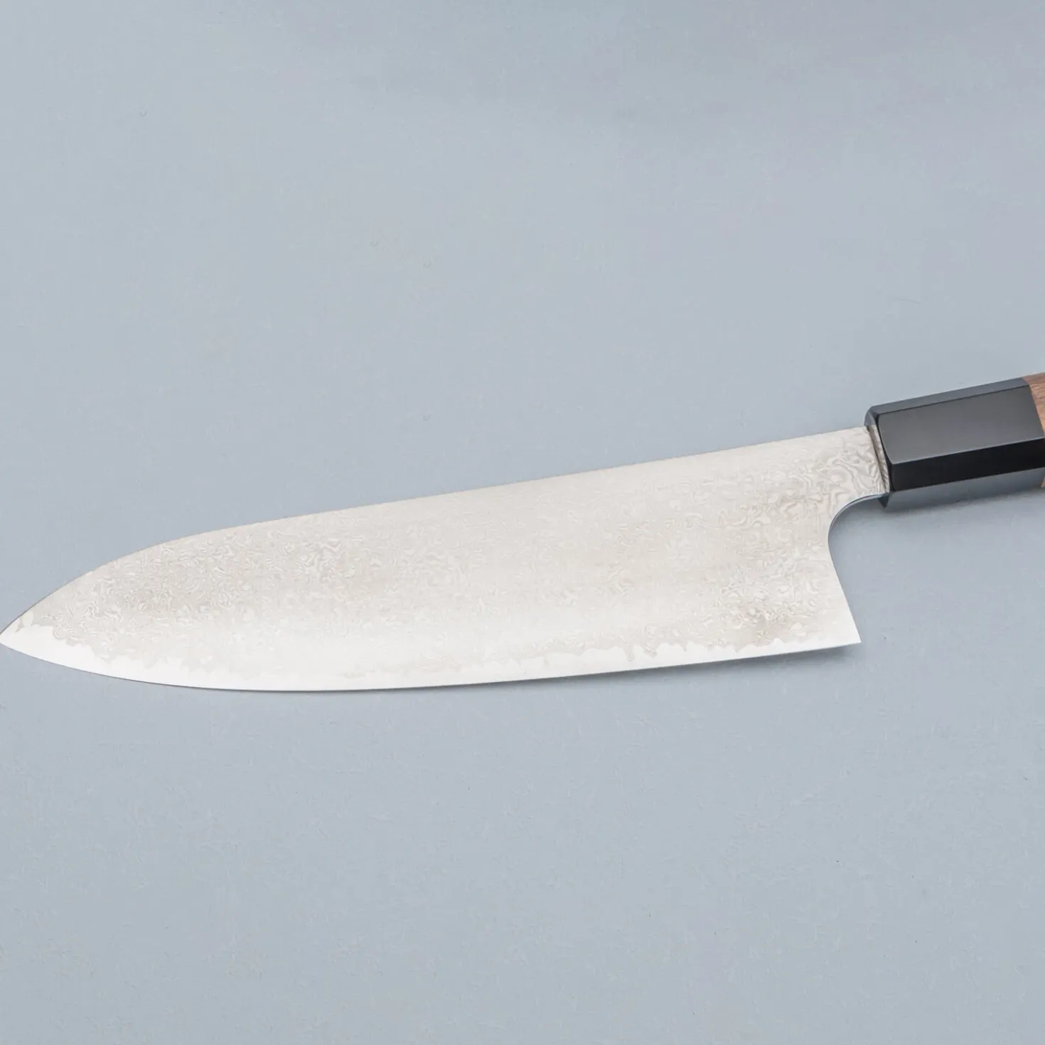 Hatsukokoro Ginyo Ginsan Damast Santoku 18 cm