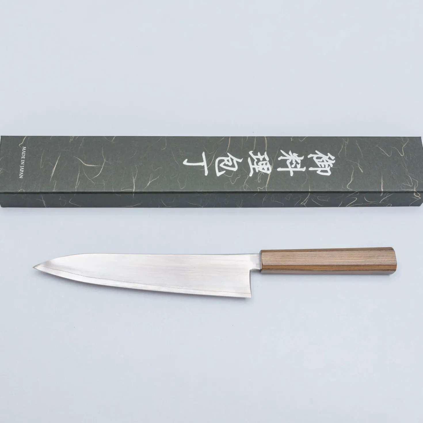 Hatsukokoro Hayabusa Ginsan Bubinga Gyuto 21 cm