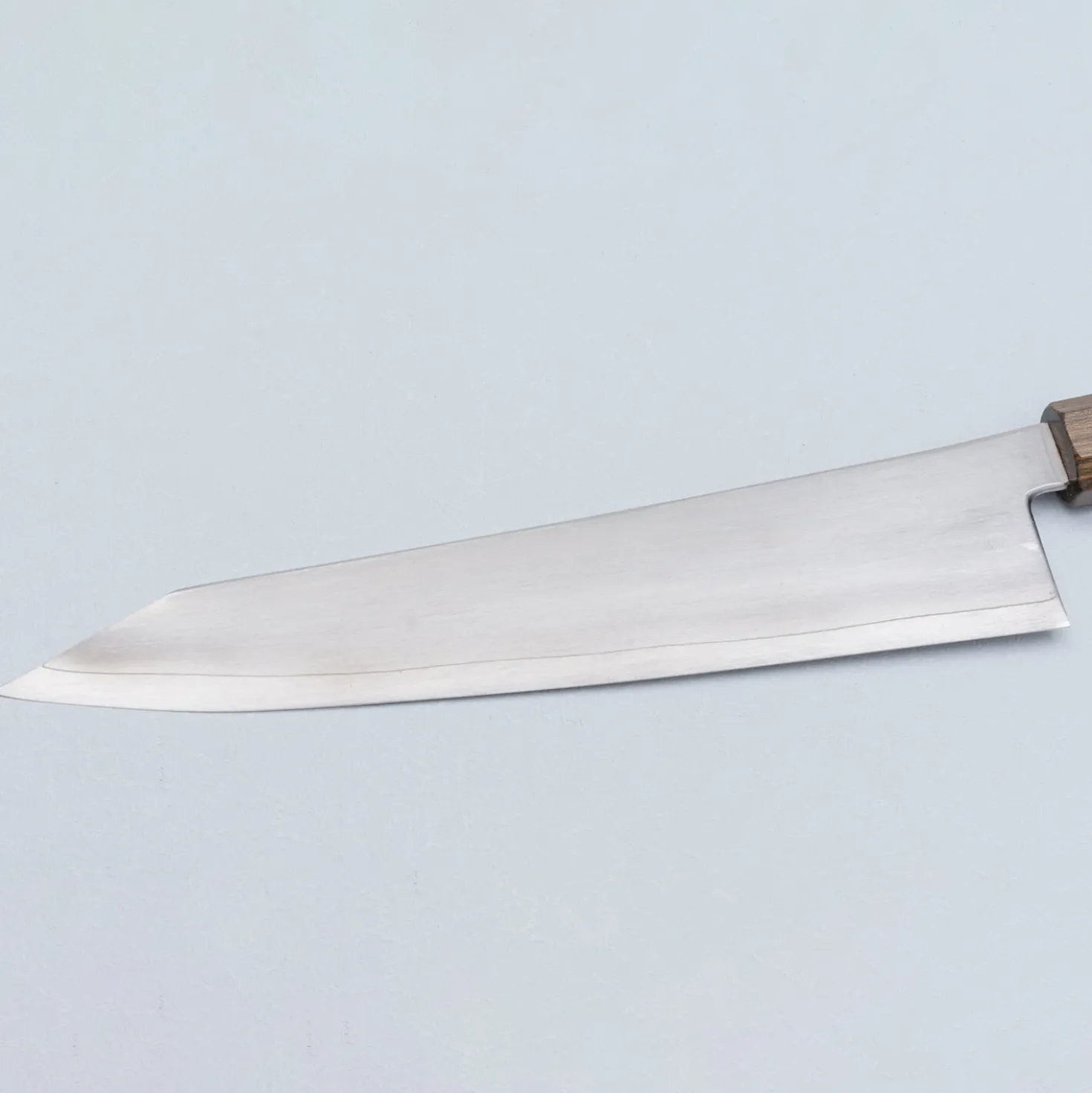 Hatsukokoro Hayabusa Ginsan Bubinga Kiritsuke 24 cm
