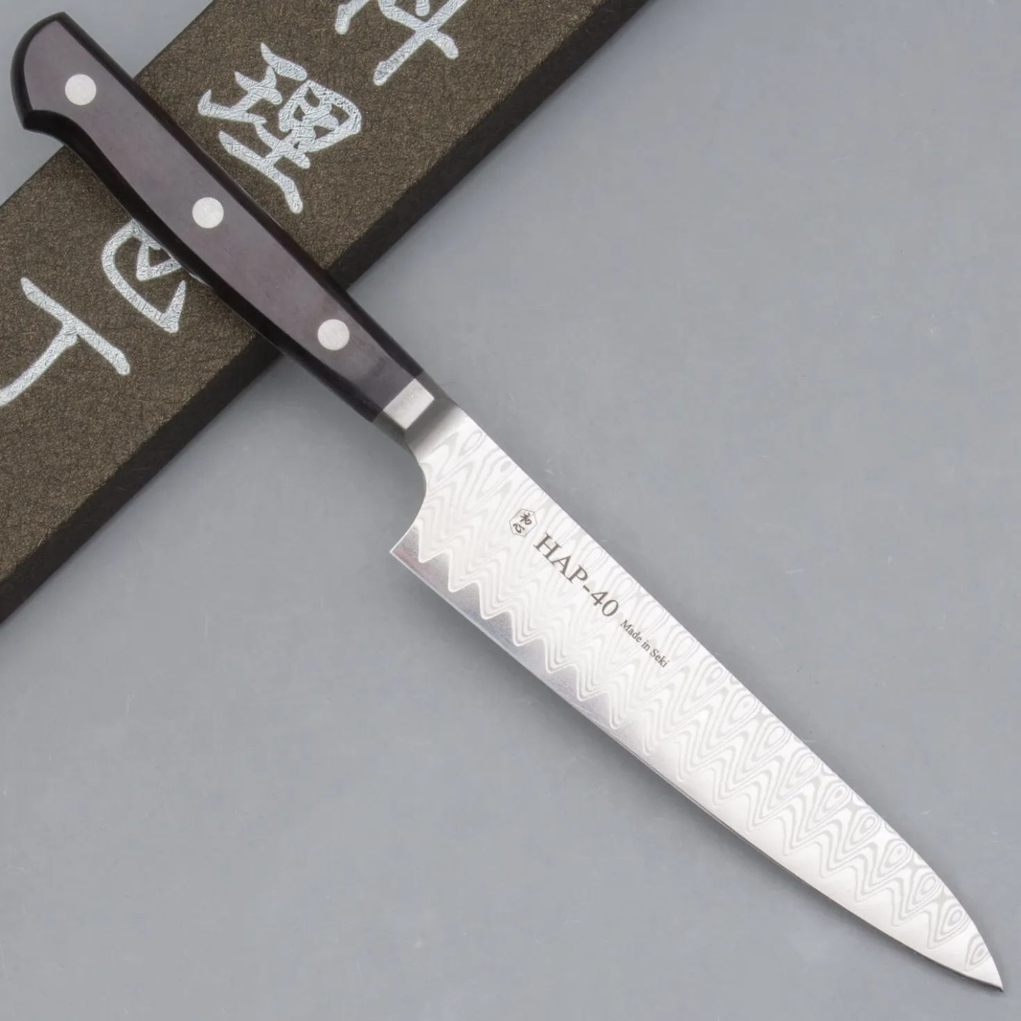 Hatsukokoro Hayabusa Hap40 Damast Petty 15 cm