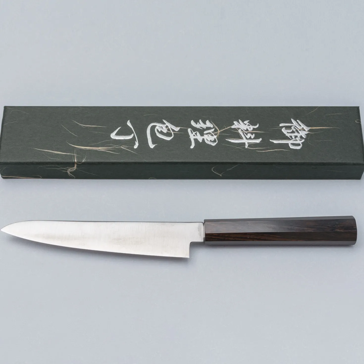 Hatsukokoro Hayabusa SG2 Ebony Santoku 18 cm