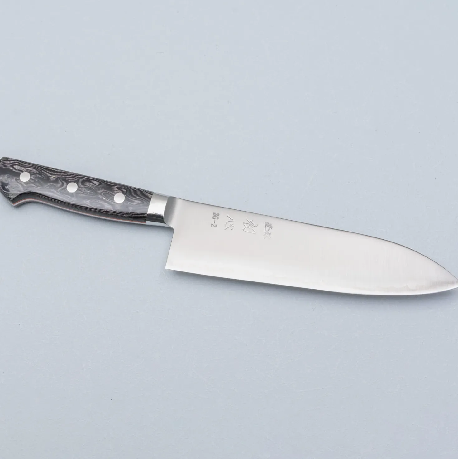 Hatsukokoro Hayabusa SG2 Western Santoku 18 cm