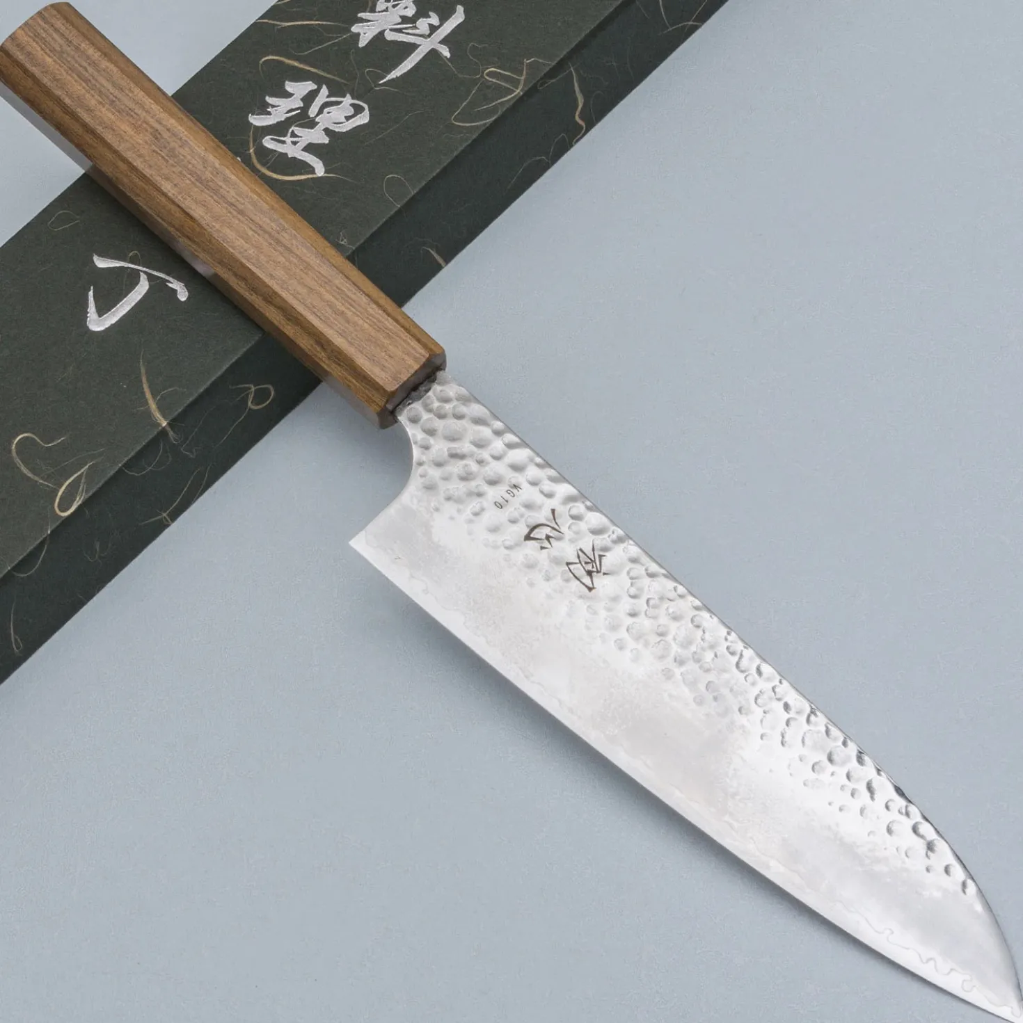 Hatsukokoro Hayabusa VG10 Tsuchime Santoku 18 cm
