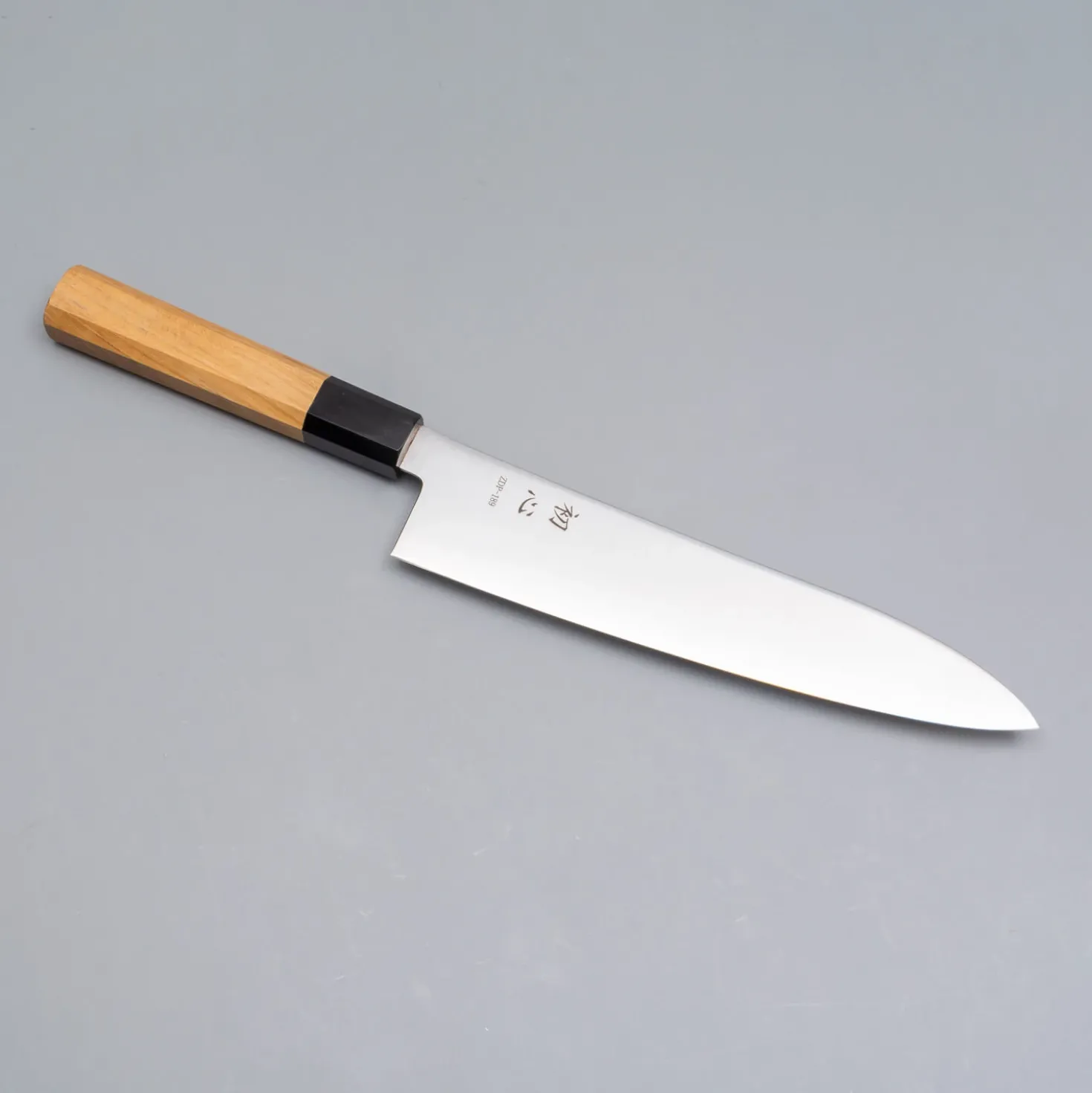 Hatsukokoro Hayabusa ZDP189 Gyuto 21 cm