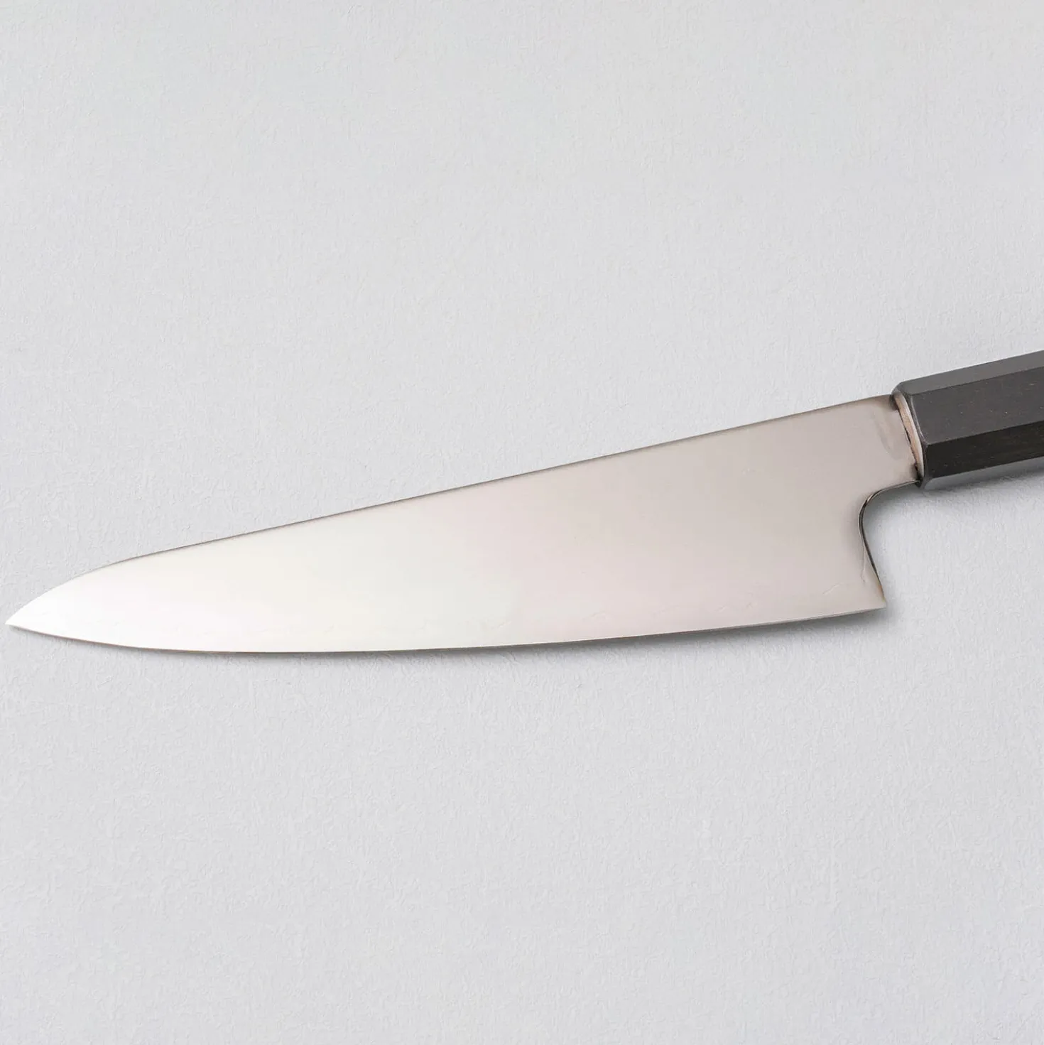 Hatsukokoro Hikari SLD Ebony Ko-Santoku 15 cm