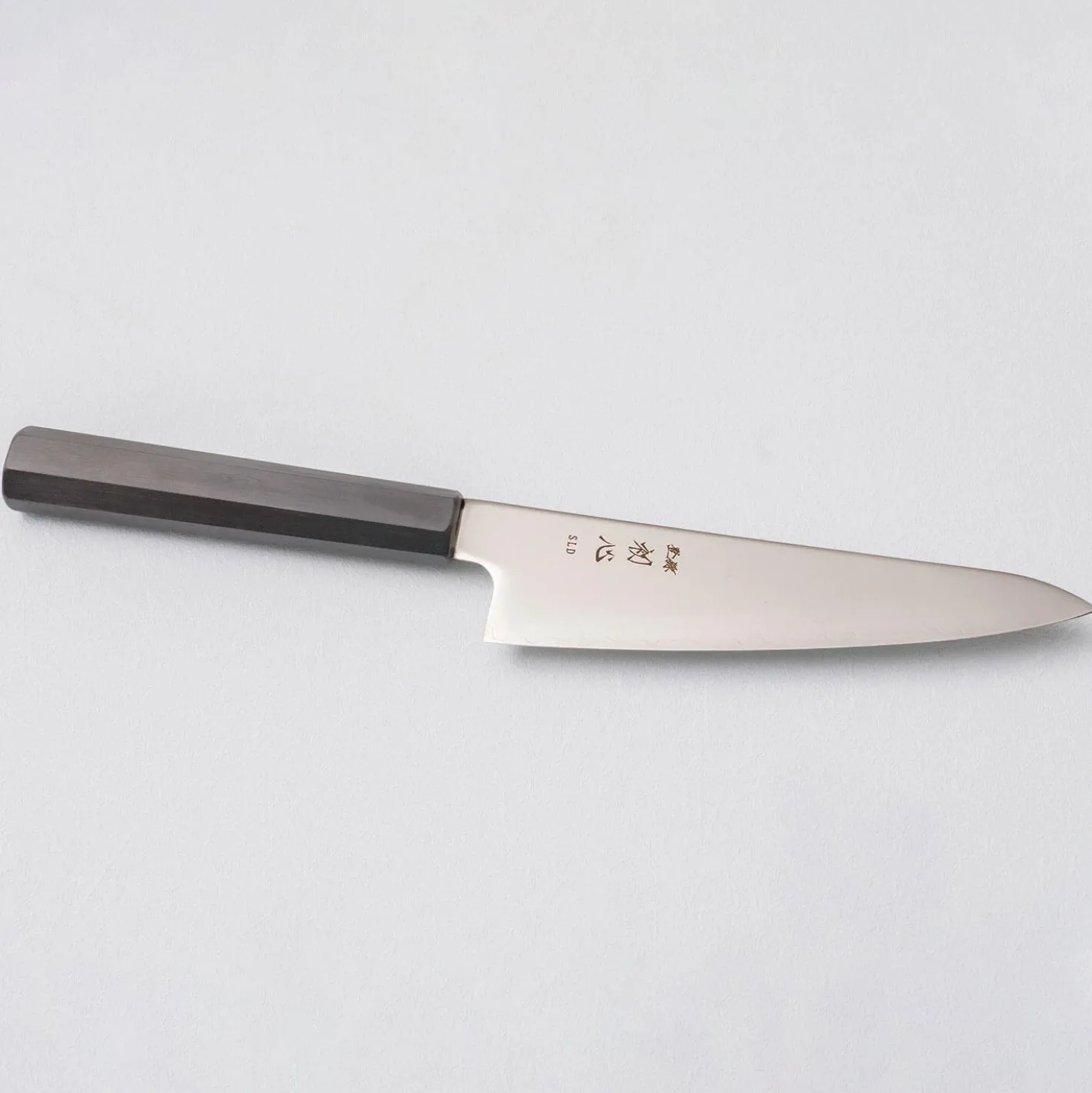 Hatsukokoro Hikari SLD Ebony Ko-Santoku 15 cm