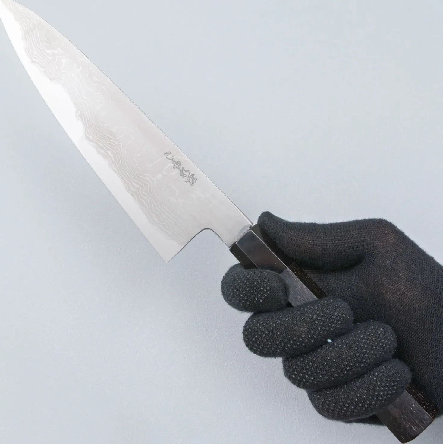 Hatsukokoro Komorebi Aogami 1 Damast Ebony Gyuto 21 cm