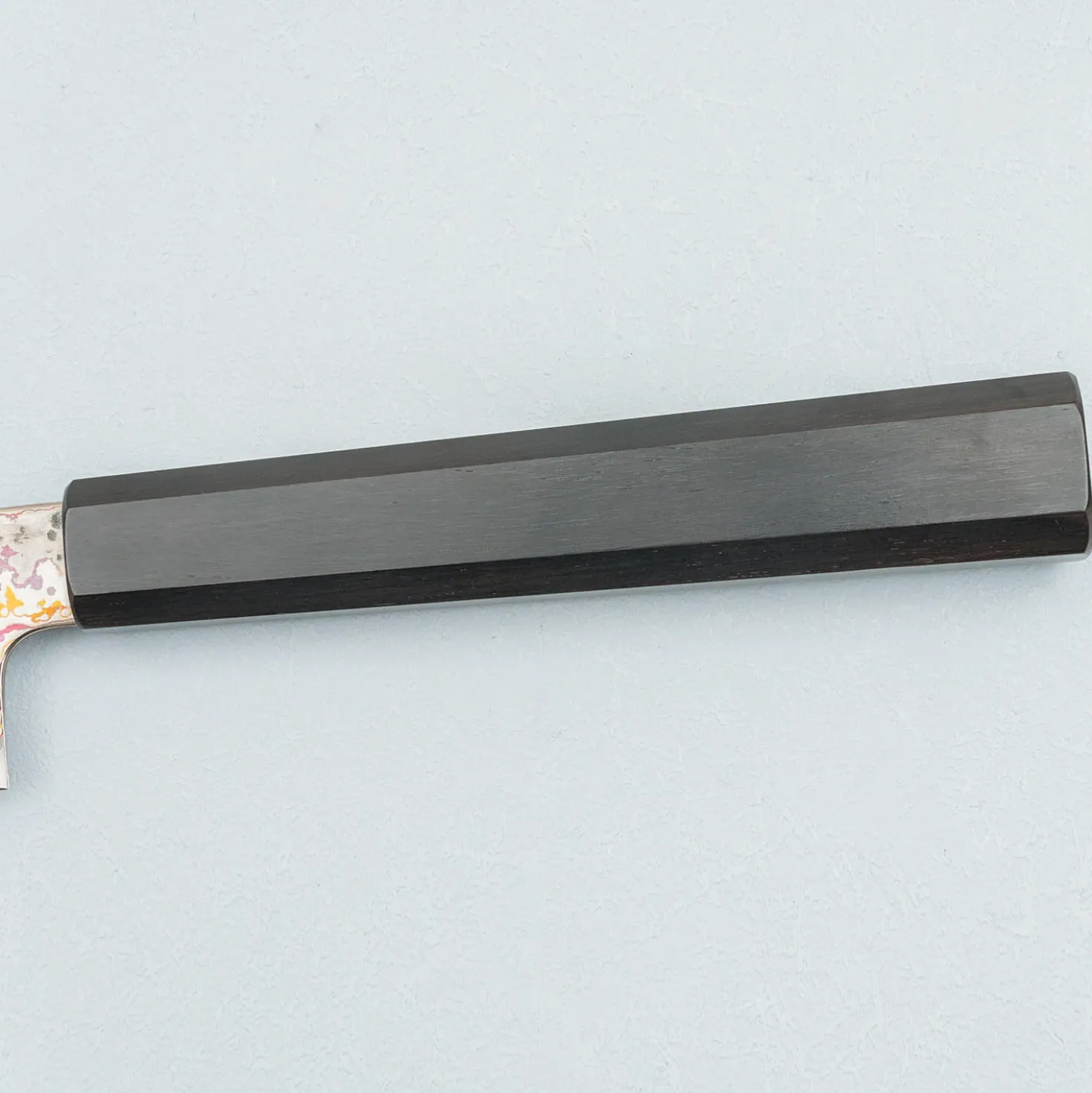 Hatsukokoro Kujaku V-Toku 2 Rainbow Damast Sujihiki 27 cm