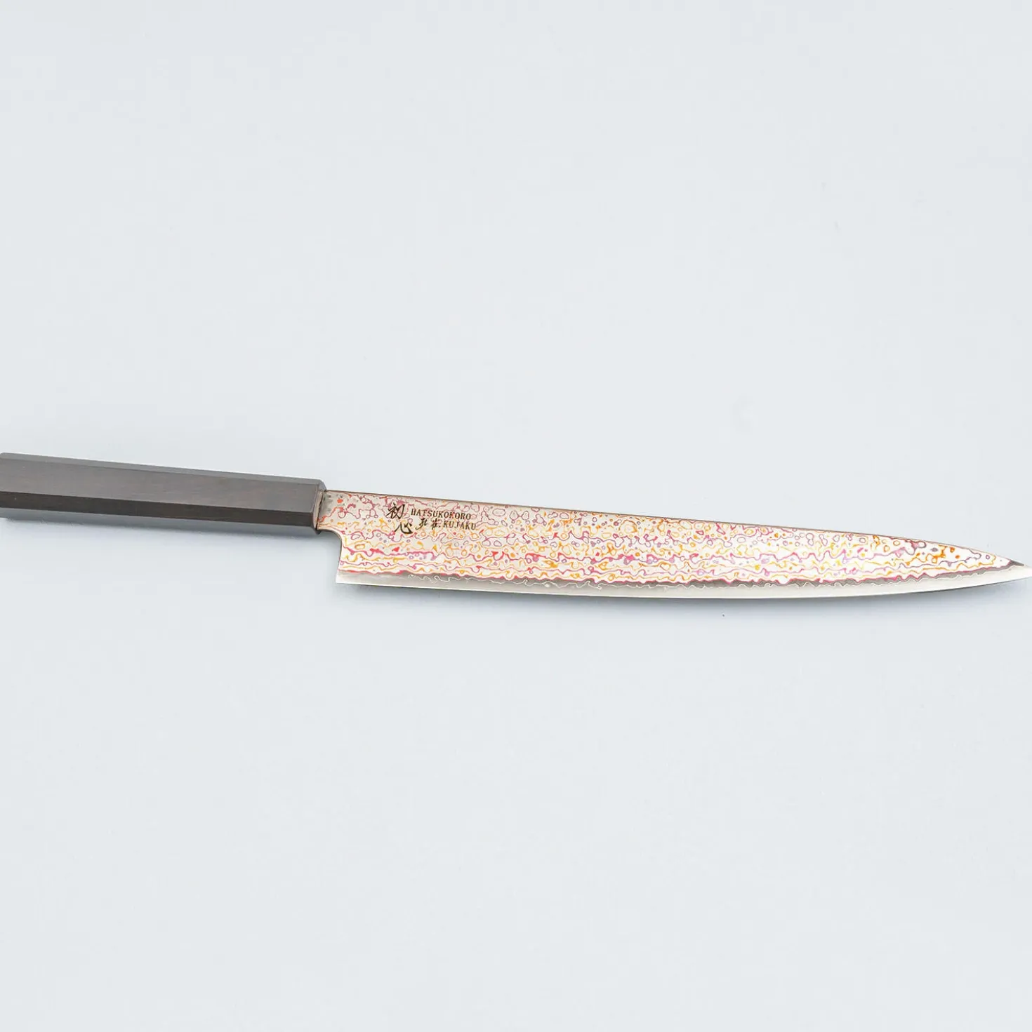 Hatsukokoro Kujaku V-Toku 2 Rainbow Damast Sujihiki 27 cm