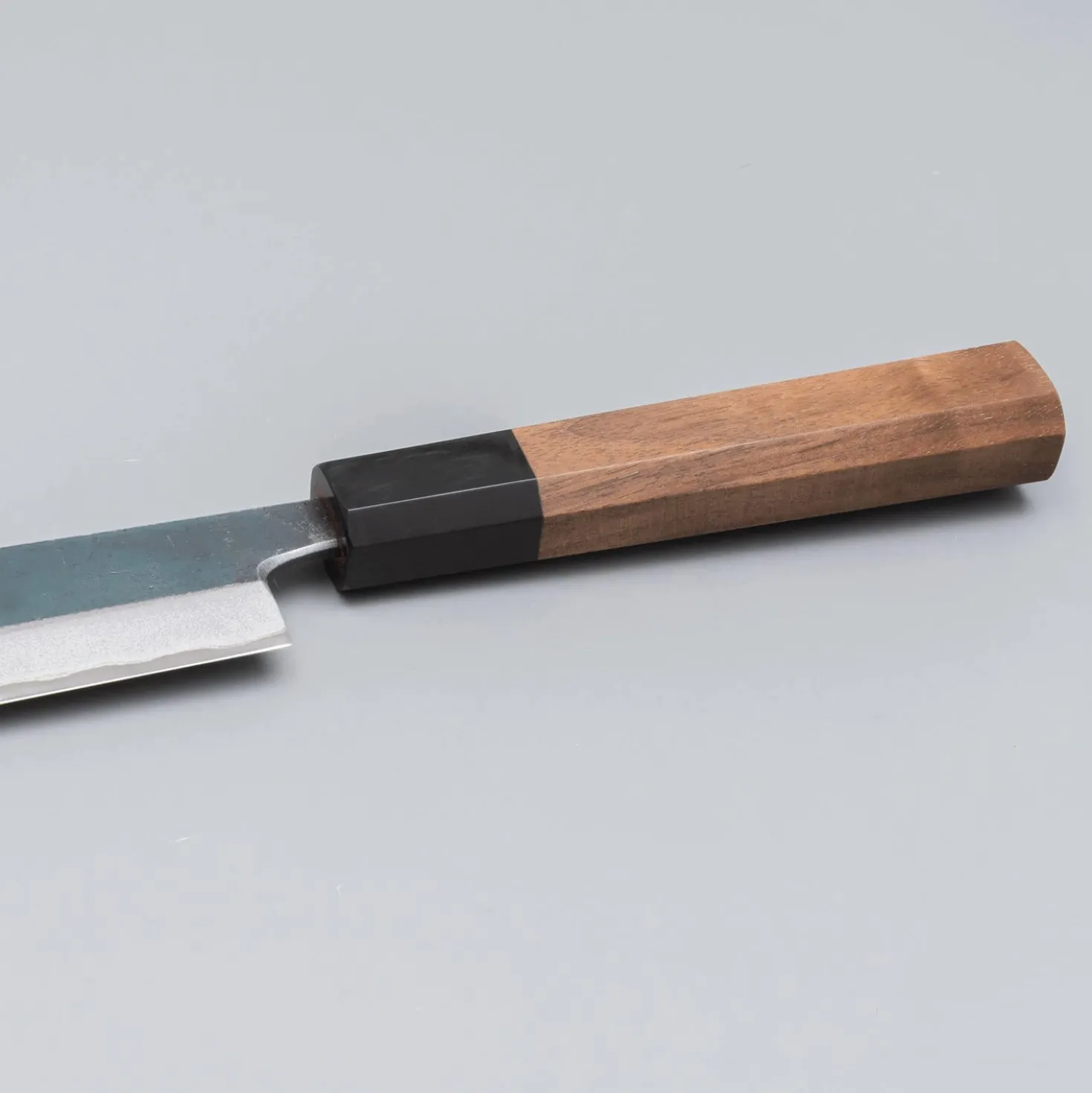 Hatsukokoro Kumokage Aogami #2 Bonito 24 cm