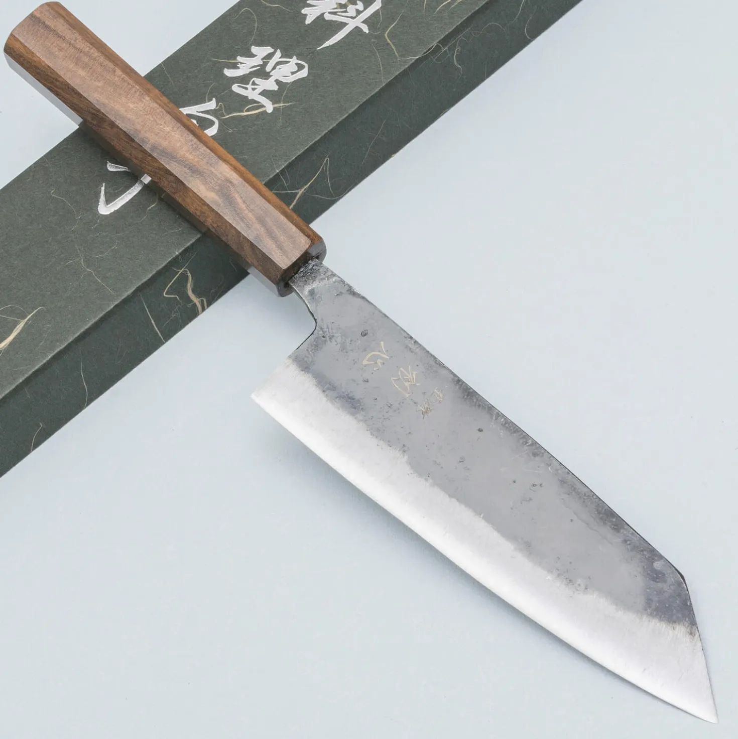 Hatsukokoro Kurogane Aogami #2 Bunka 17 cm