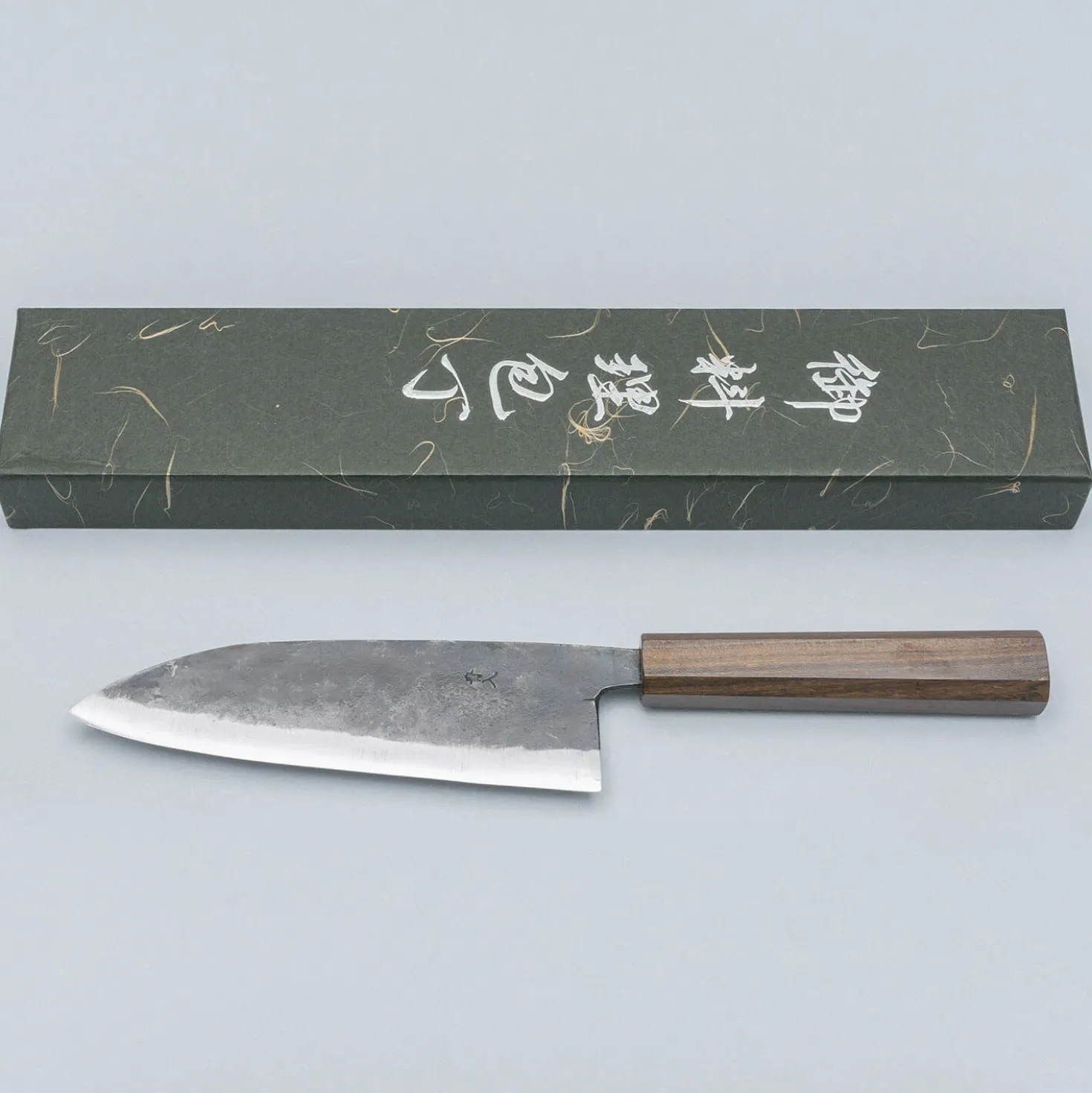 Hatsukokoro Kurogane Aogami #2 Santoku 17 cm
