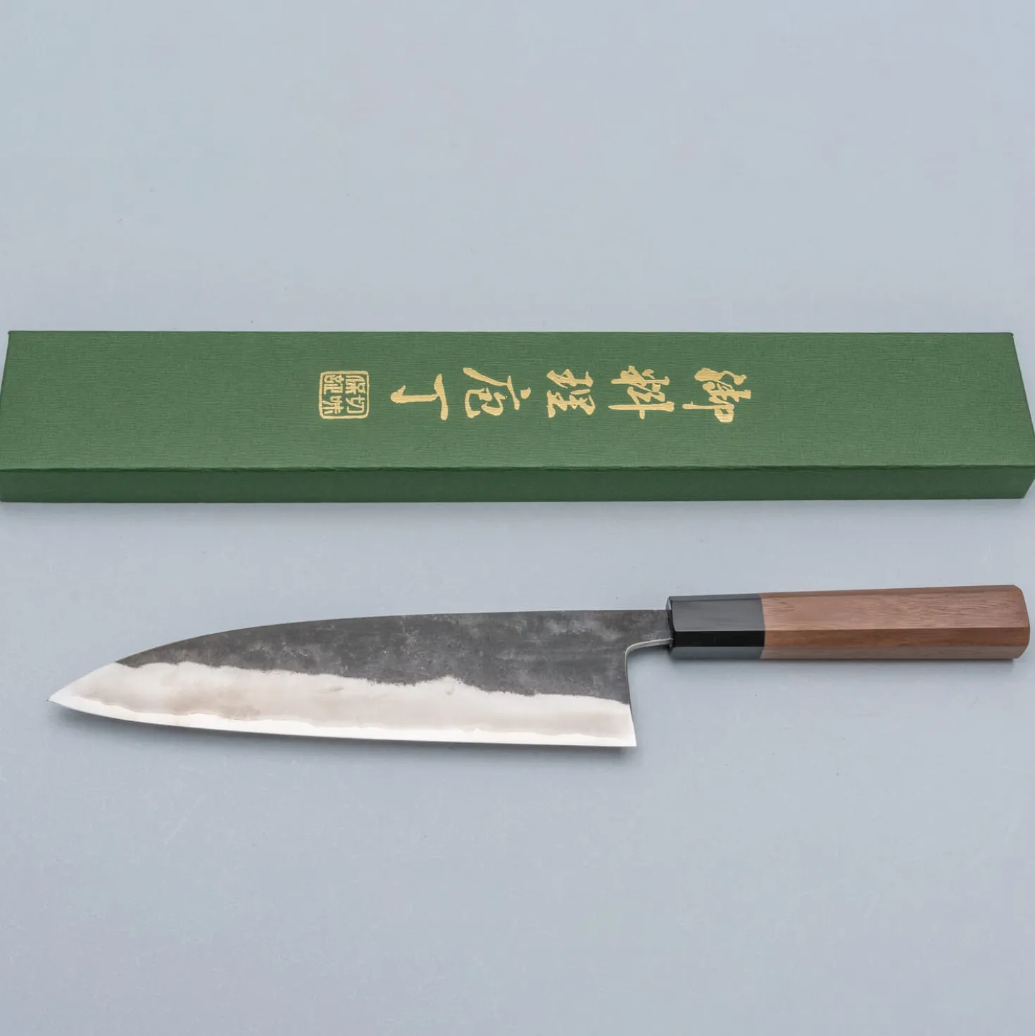 Hatsukokoro Kurokaze Shiro #2 Wide Gyuto 21 cm