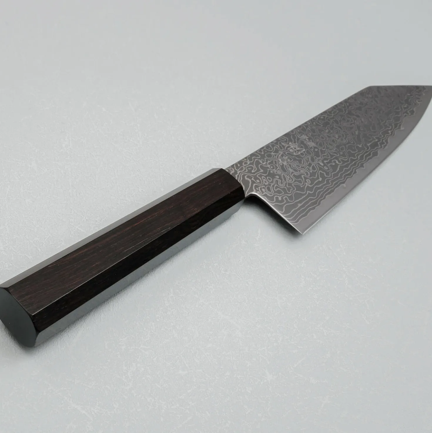 Hatsukokoro Ryuhyo Kurozome SG2 Damast Bunka 18 cm