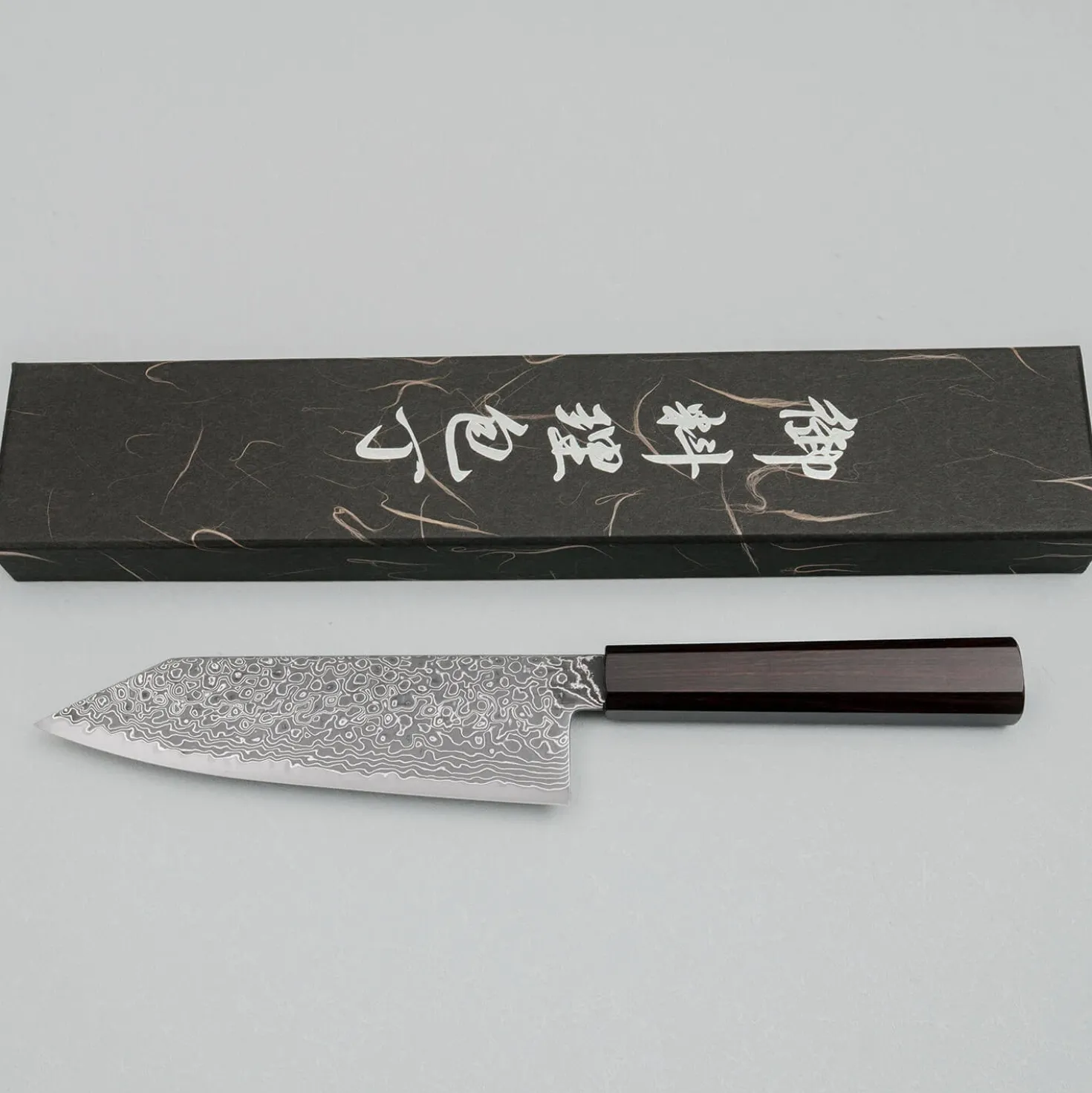Hatsukokoro Ryuhyo Kurozome SG2 Damast Bunka 18 cm