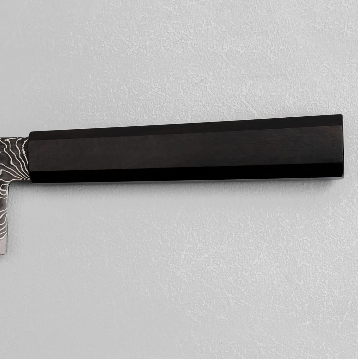 Hatsukokoro Ryuhyo Kurozome SG2 Damast Santoku 17.5 cm