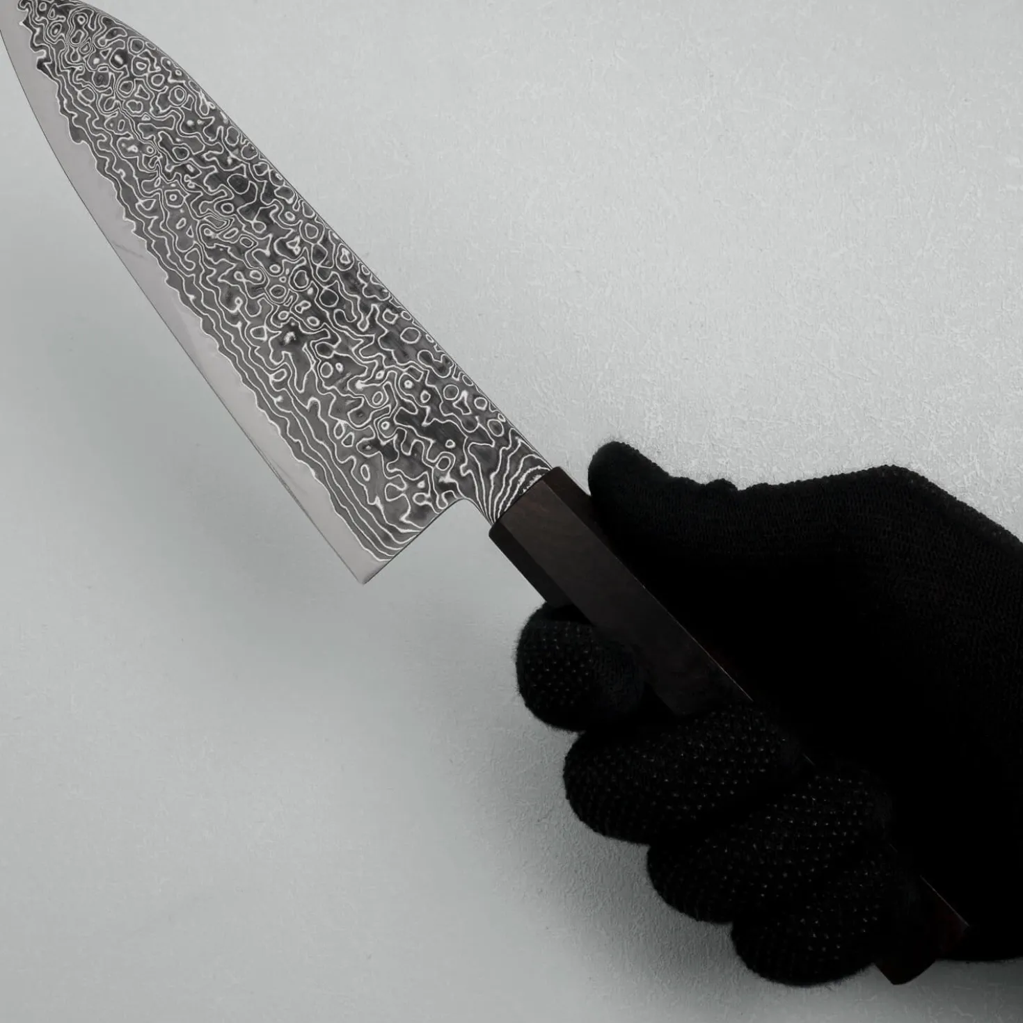Hatsukokoro Ryuhyo Kurozome SG2 Damast Santoku 17.5 cm