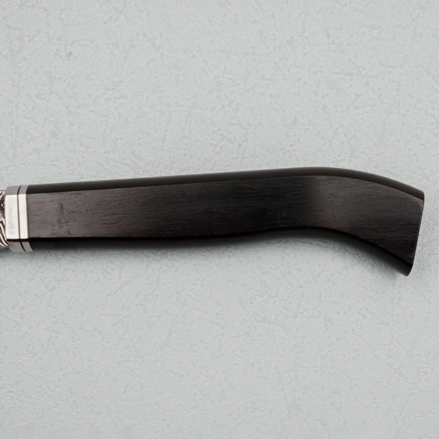 Hatsukokoro Ryuhyo Kurozome SG2 Damast Curved Ebony Gyuto 21 cm