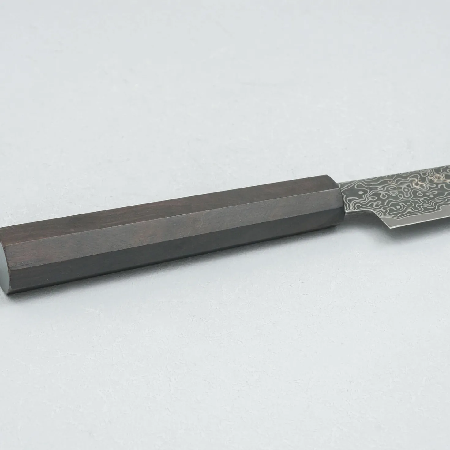 Hatsukokoro Ryuhyo SG2 Damast Kurozome Ebony Petty 15 cm