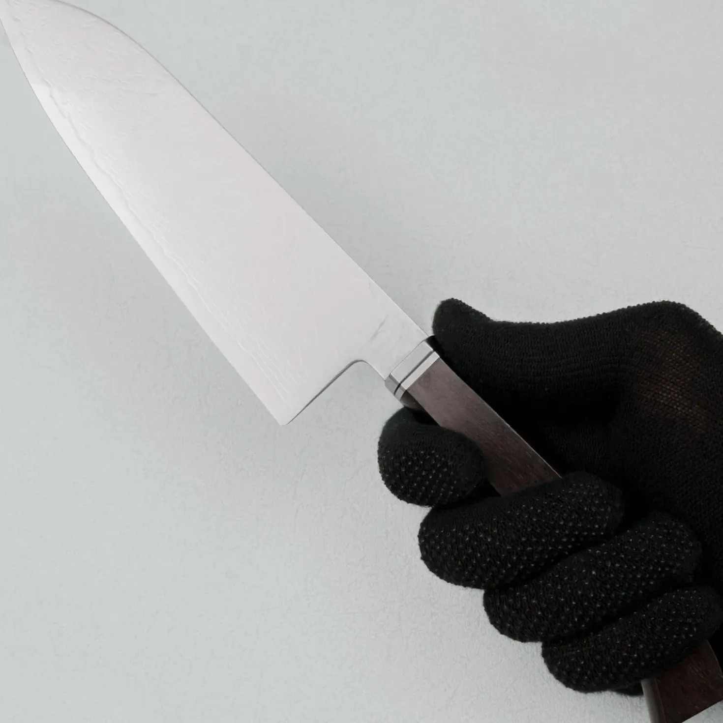Hatsukokoro Ryuhyo SG2 Damast Curved Ebony Santoku 18 cm