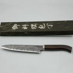 Hatsukokoro Ryuhyo SG2 Damast Kurozome Curved Ebony Petty 15 cm