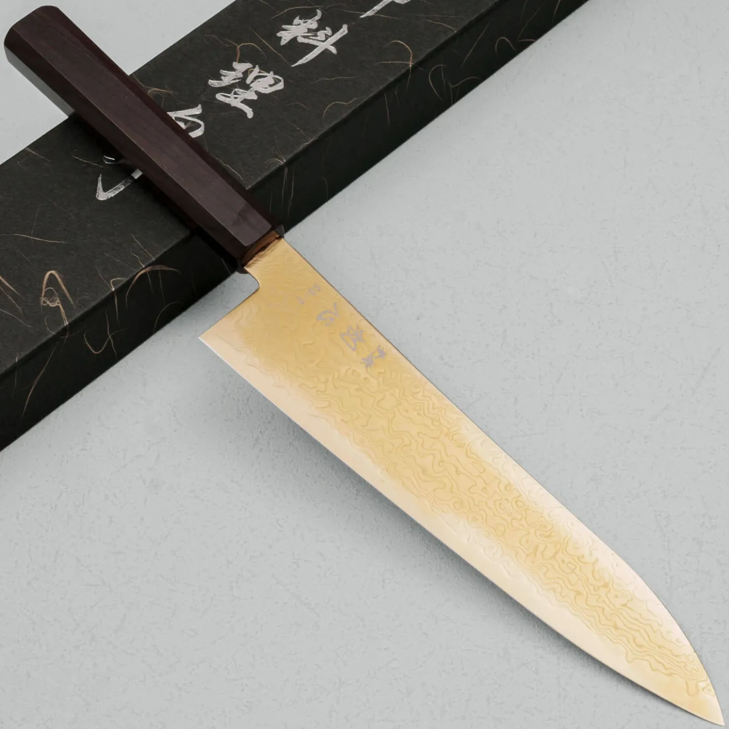 Hatsukokoro Ryuhyo SG2 Damast Ebony Gold Coating Gyuto 21 cm