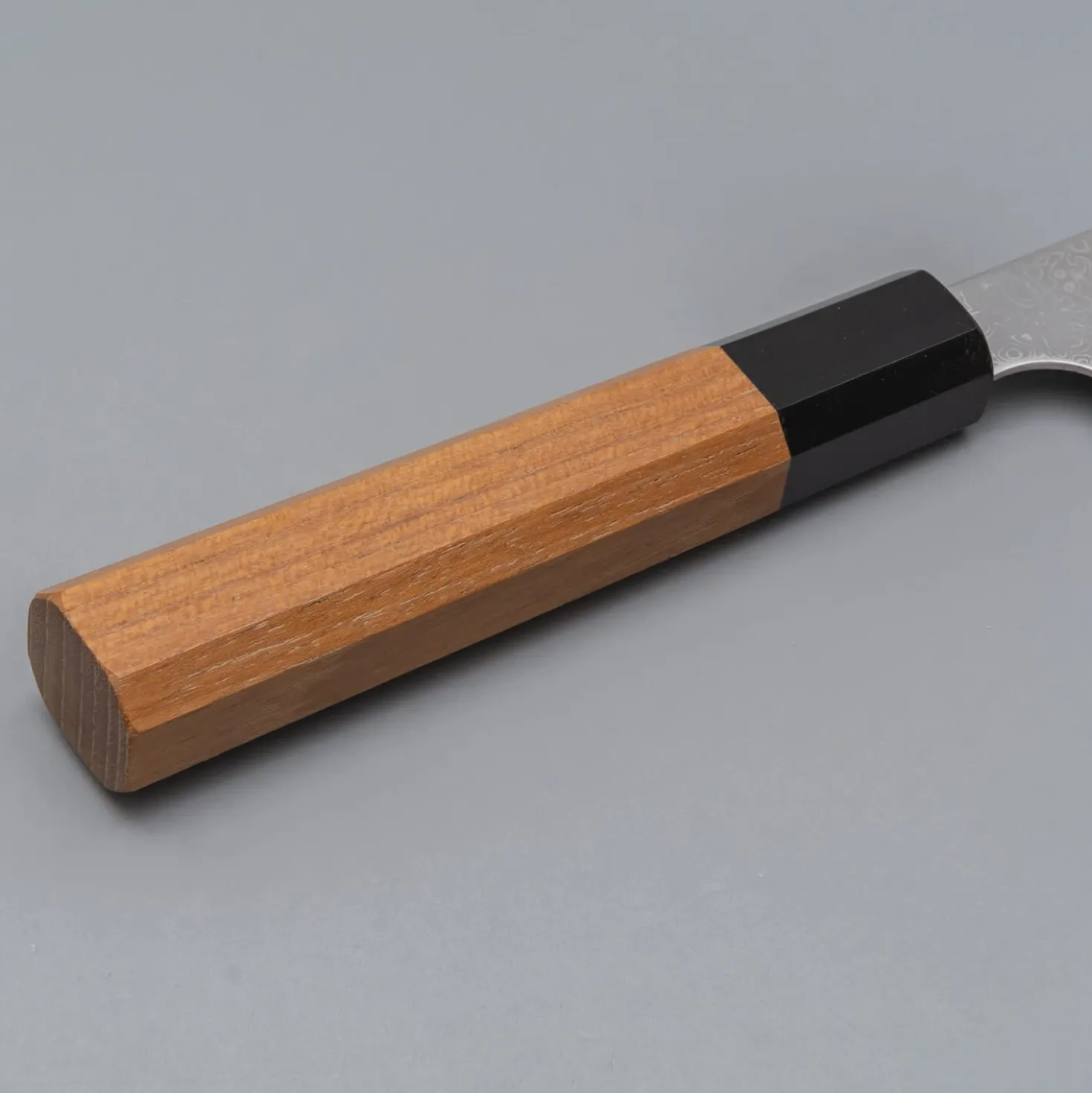 Hatsukokoro Saihyo SG2 Damast Santoku 18 cm