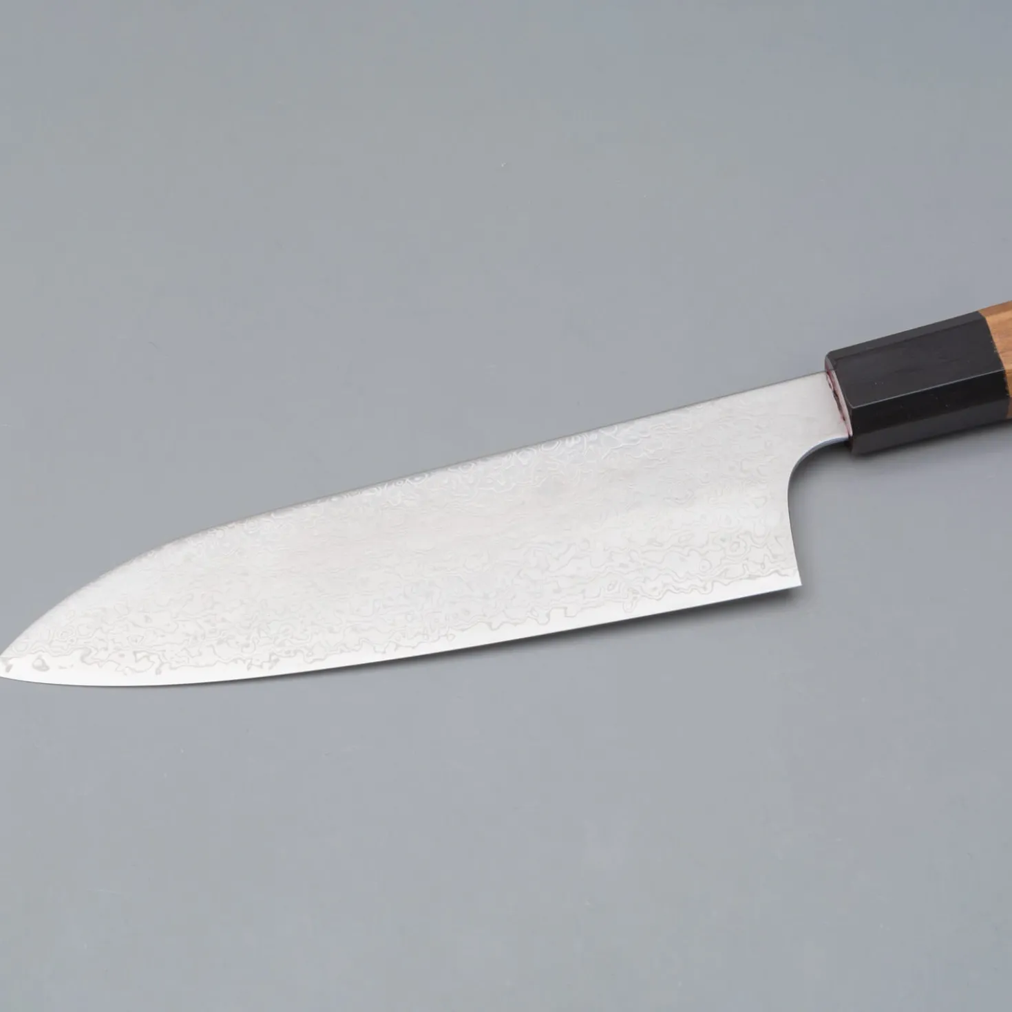 Hatsukokoro Saihyo SG2 Damast Santoku 18 cm