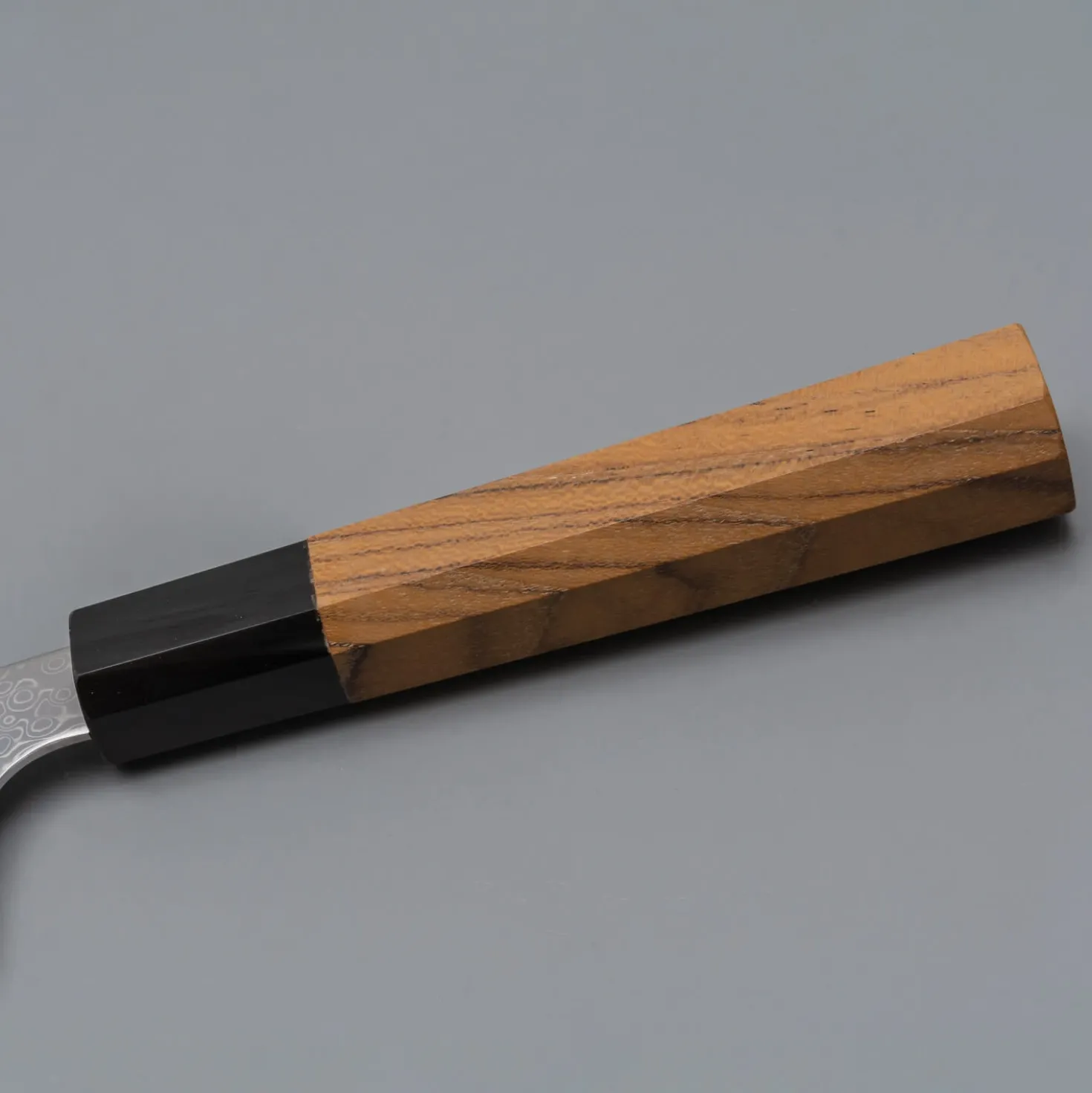 Hatsukokoro Saihyo SG2 Damast Kiritsuke 21 cm