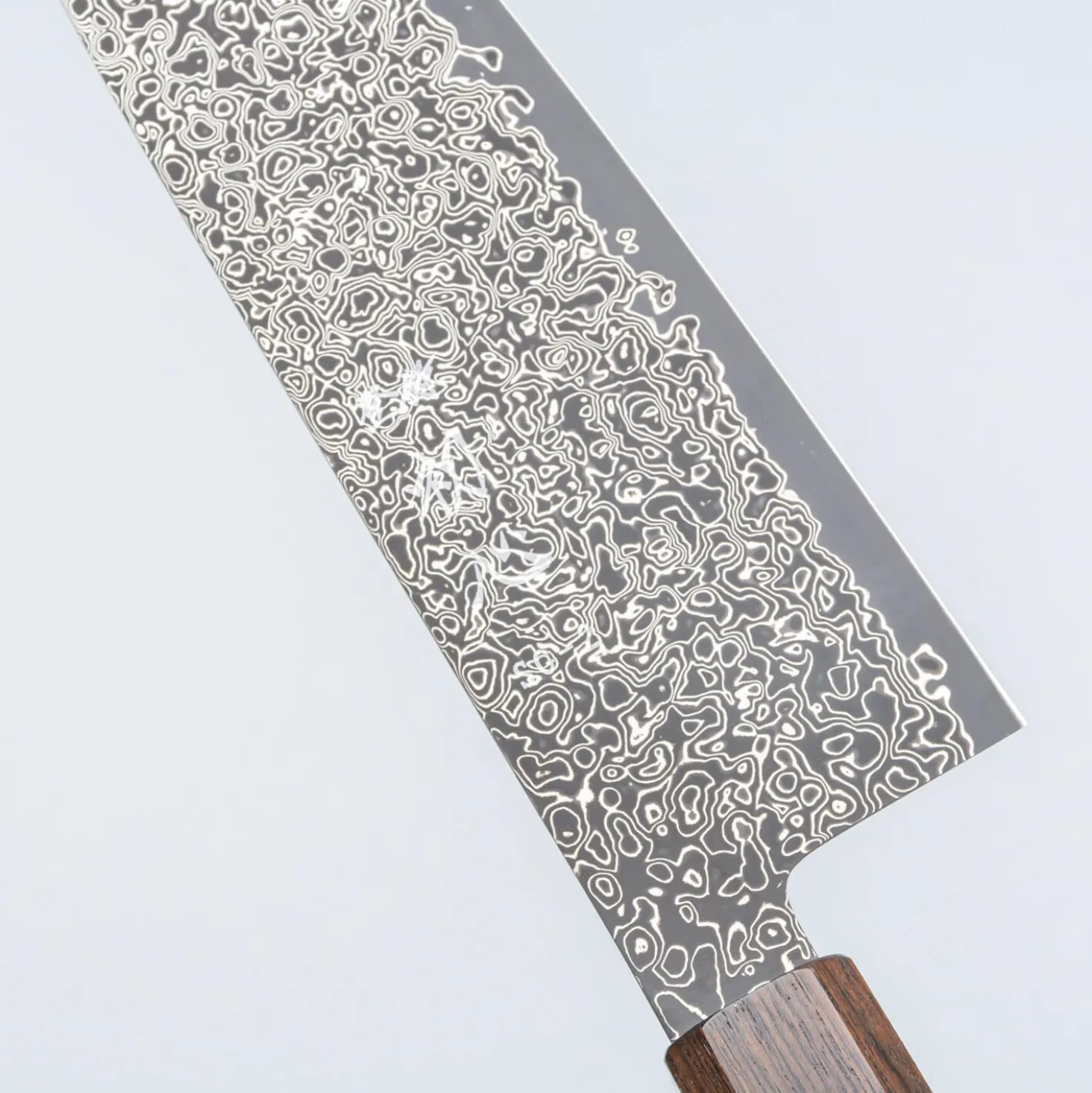 Hatsukokoro Saihyo SG2 Nickel Damast Santoku 18 cm