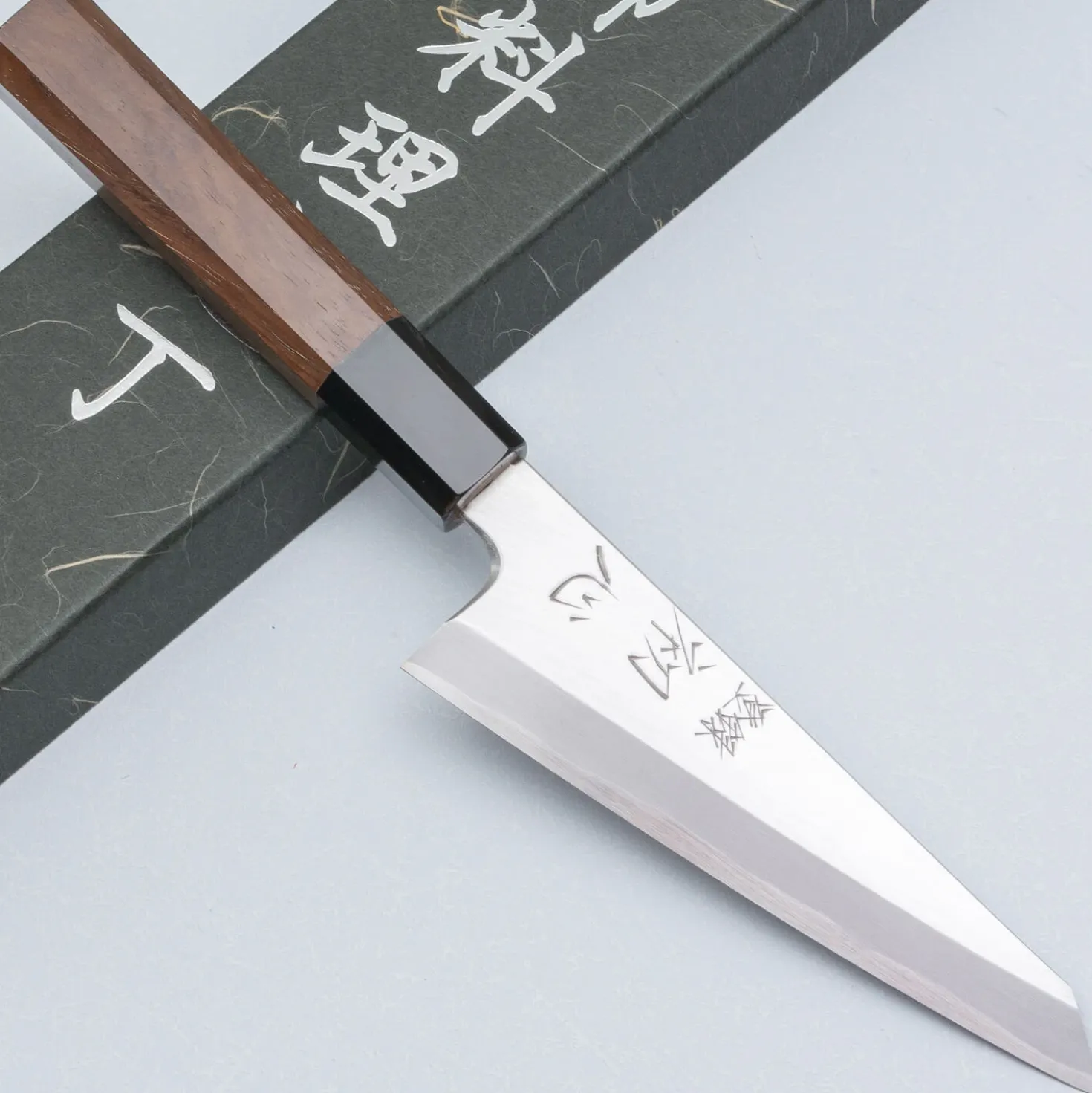 Hatsukokoro Shirasagi Single Bevel Honesuki 15 cm
