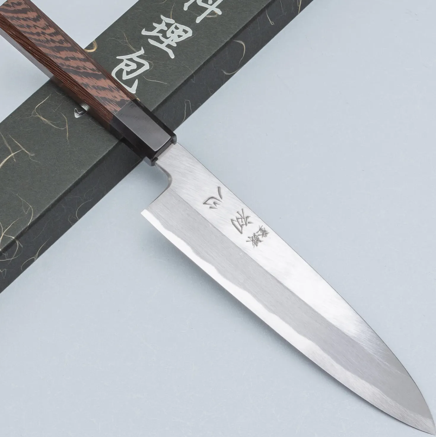 Hatsukokoro Shirasagi Single Bevel Gyuto 21 cm