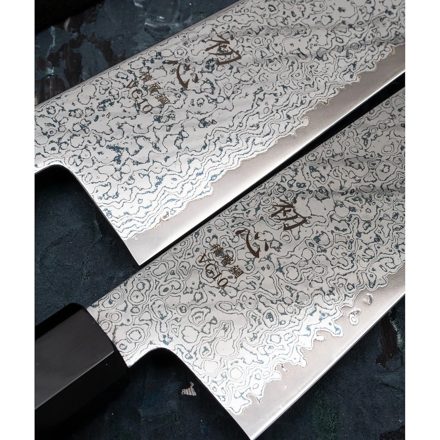 Hatsukokoro Sunaarashi VG10 Damast Petty 15 cm