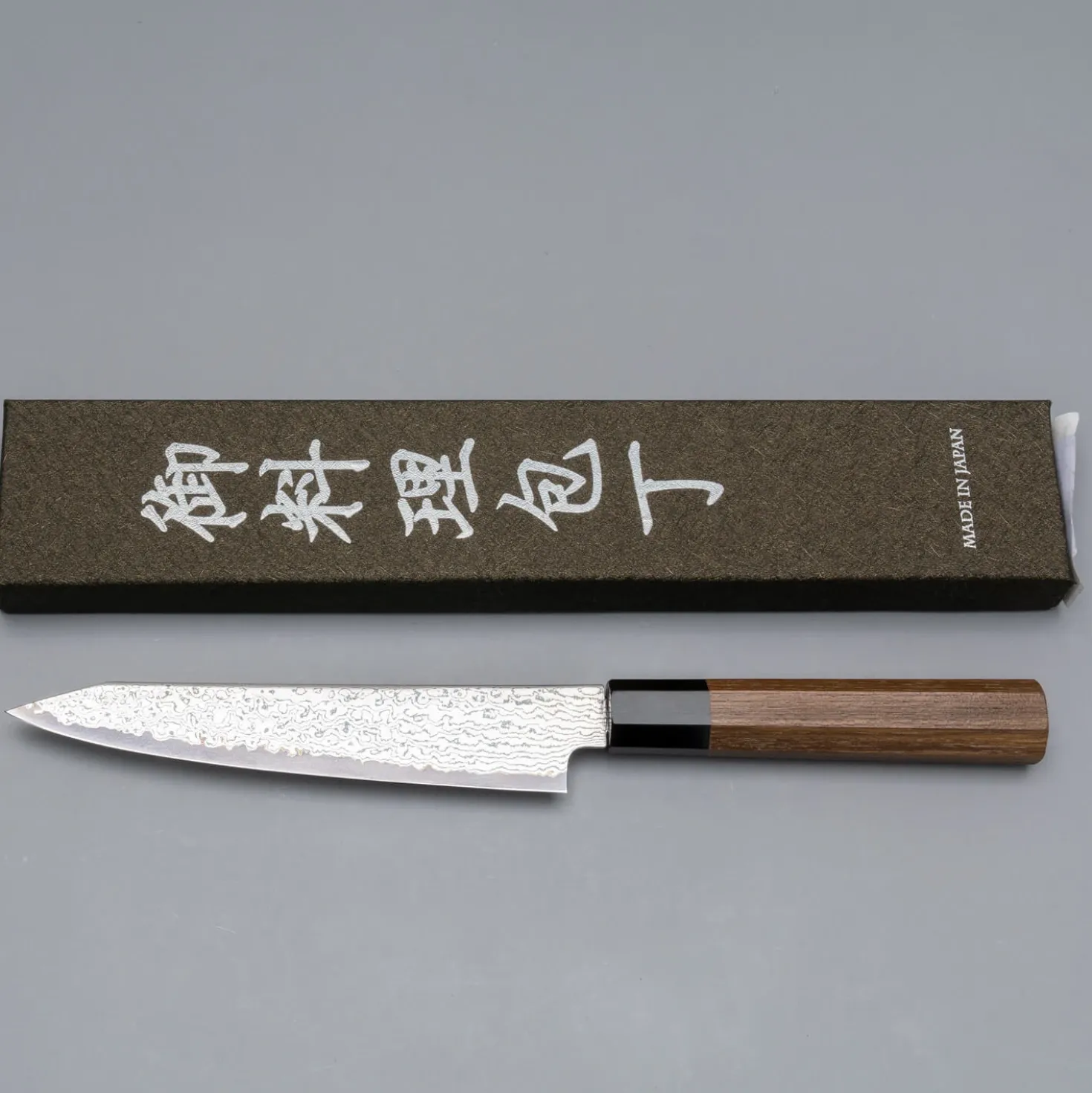 Hatsukokoro Sunaarashi VG10 Damast Kiritsuke Petty 15 cm