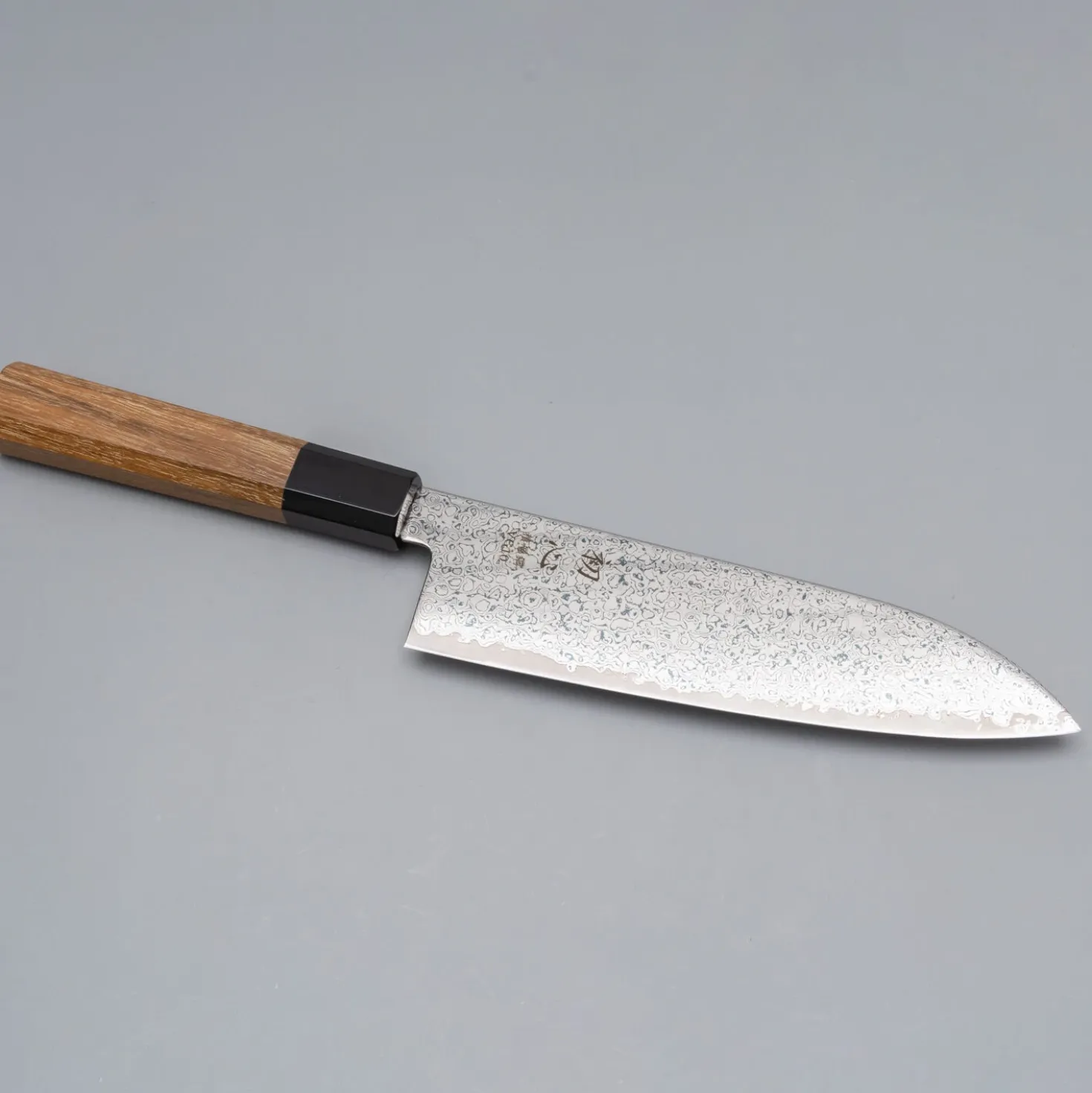 Hatsukokoro Sunaarashi VG10 Damast Santoku