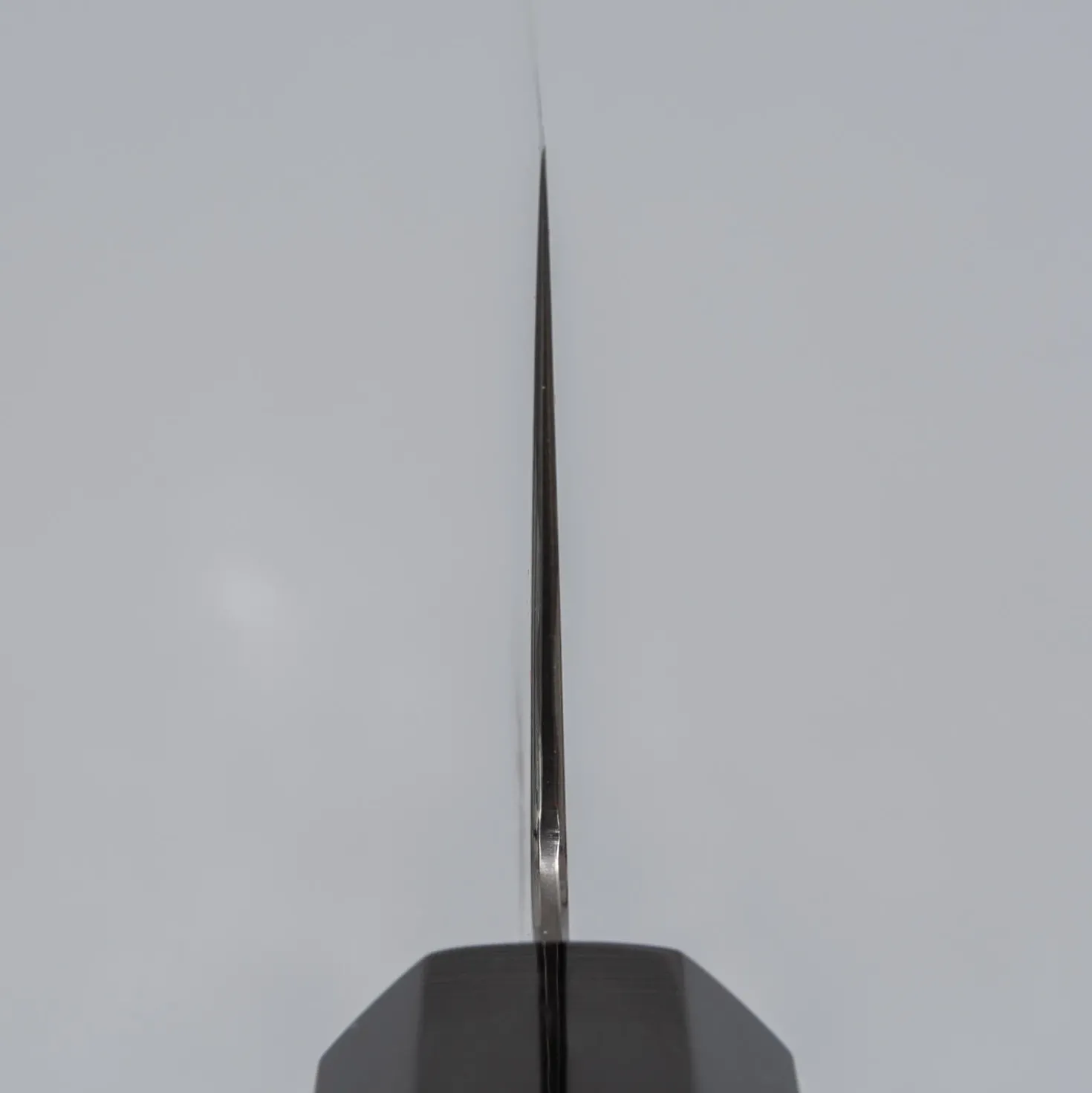 Hatsukokoro Sunaarashi VG10 Damast Santoku