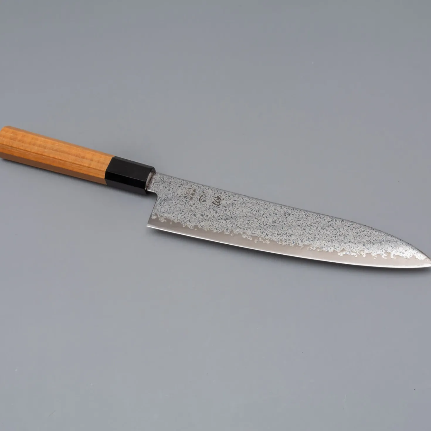 Hatsukokoro Sunaarashi VG10 Damast Gyuto 21 cm